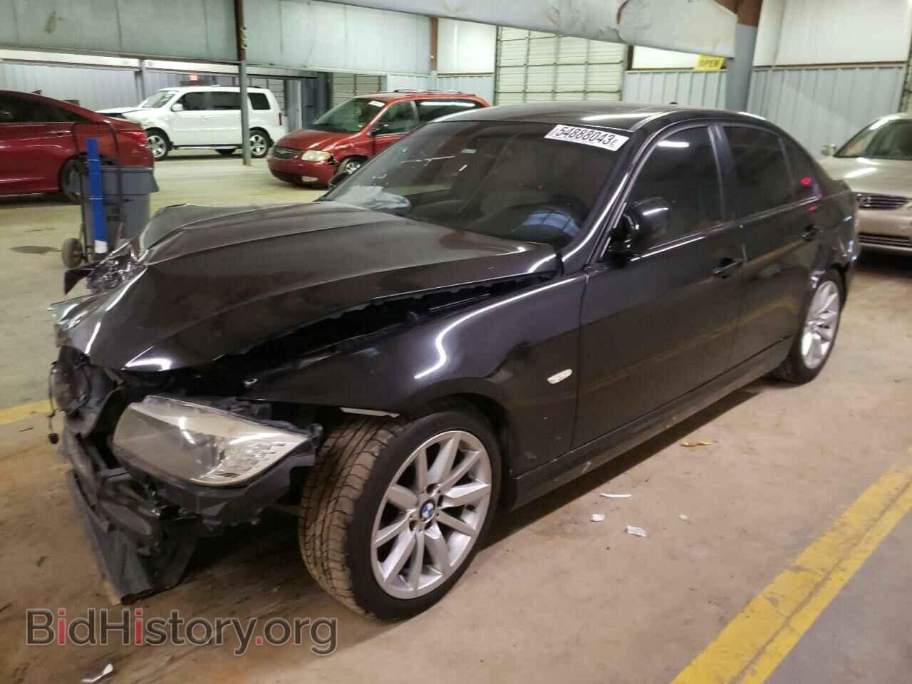Photo WBAPH7C58BE850307 - BMW 3 SERIES 2011