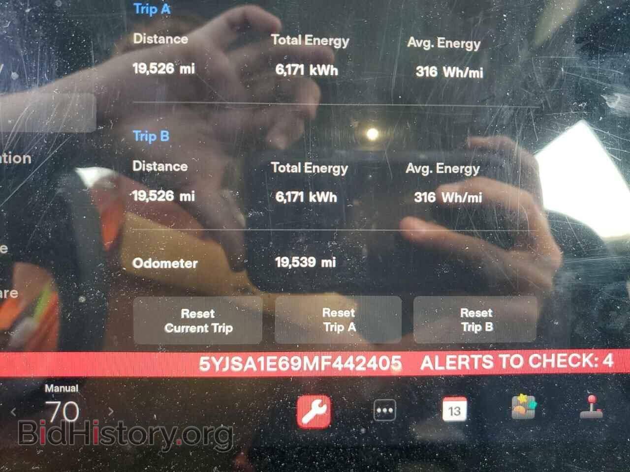 2021 TESLA MODEL S - VIN: 5YJSA1E69MF442405 - Photo 9