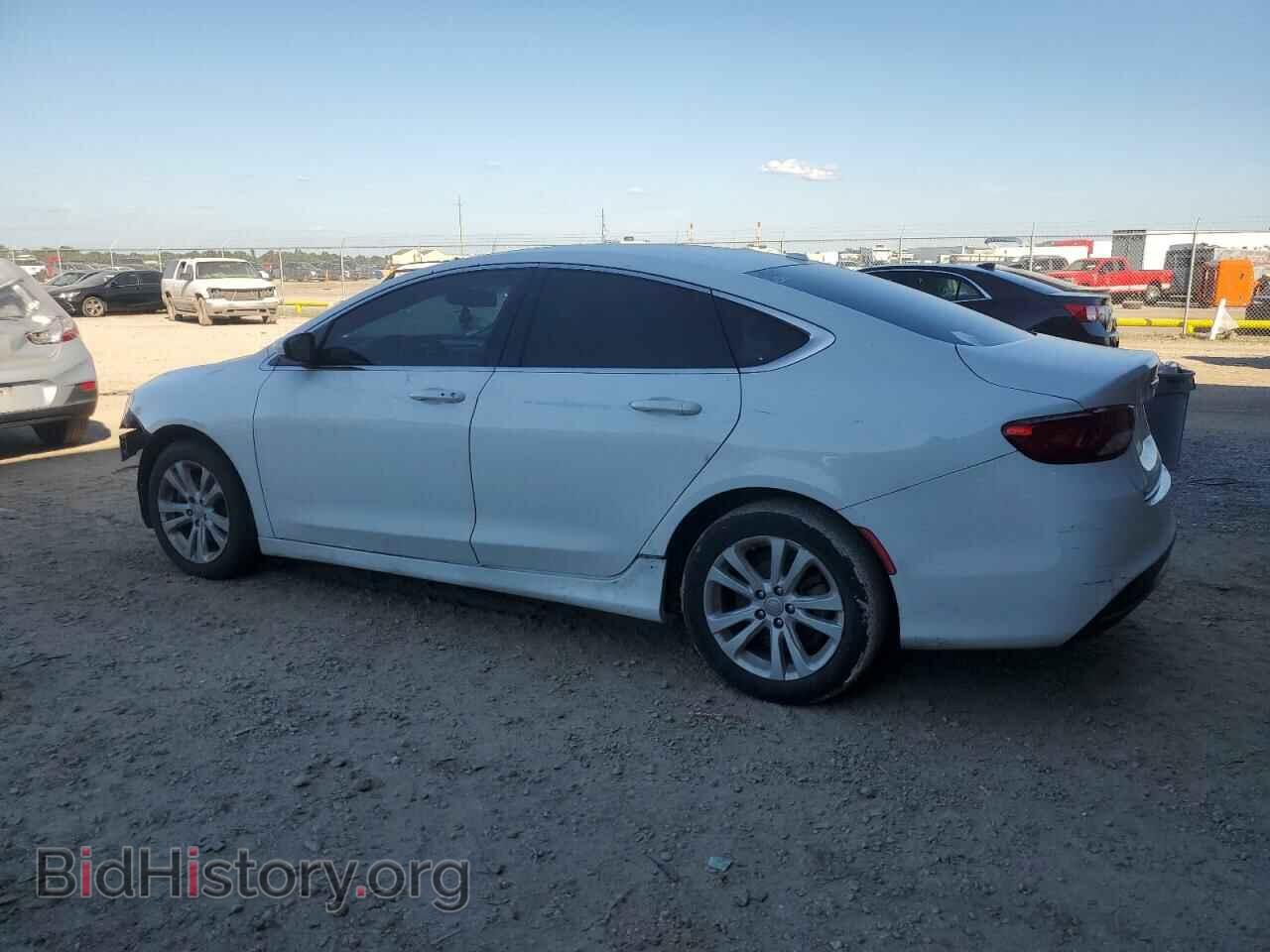 2015 CHRYSLER 200 - VIN: 1C3CCCAB2FN743054 - Фото 2
