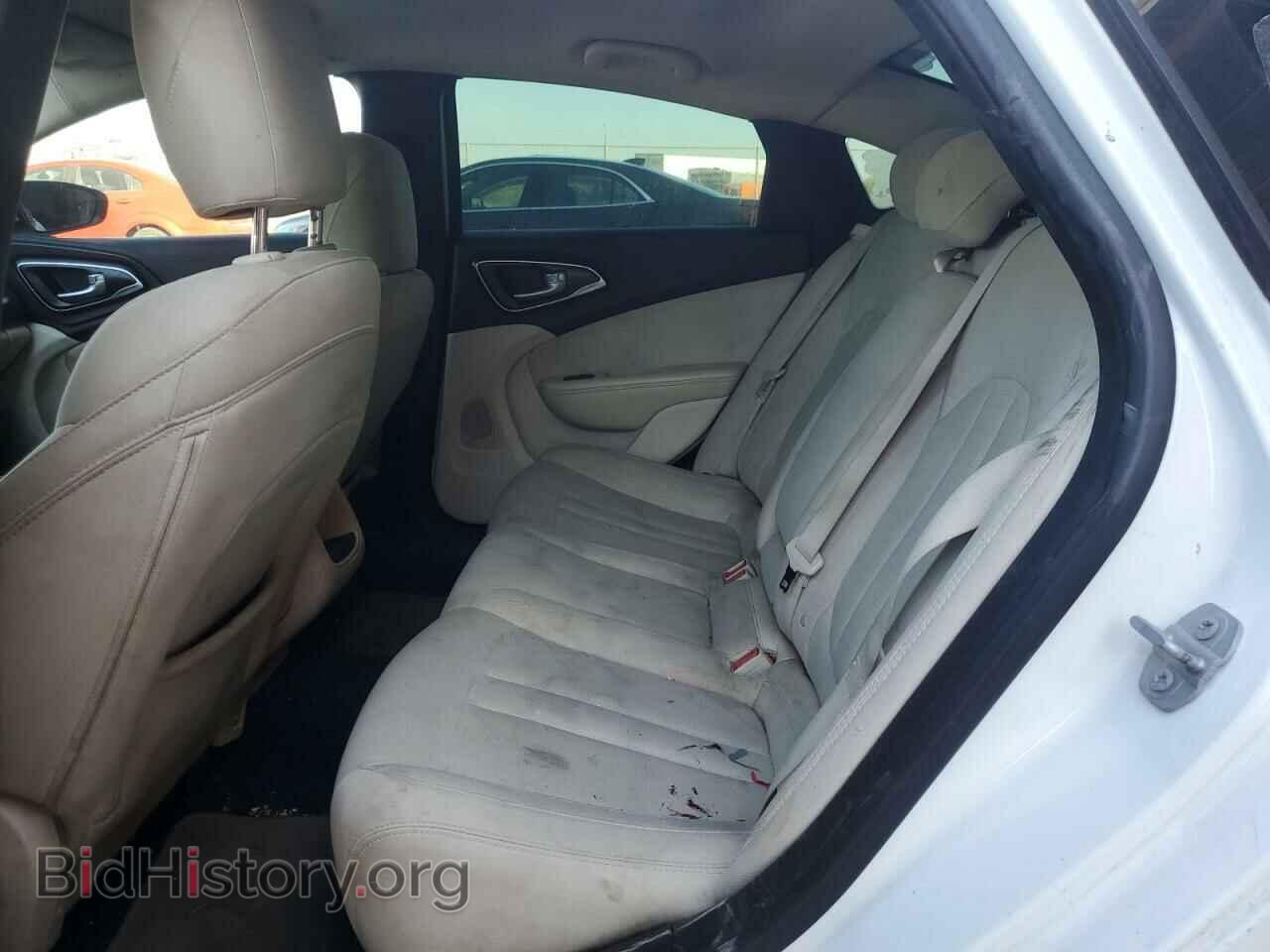 2015 CHRYSLER 200 - VIN: 1C3CCCAB2FN743054 - Фото 10