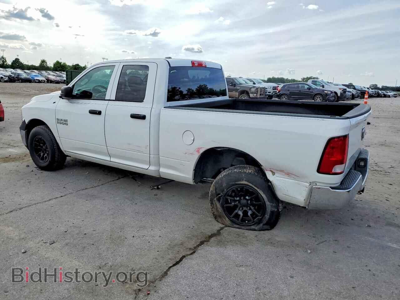 2018 RAM 1500 - VIN: 1C6RR7FG5JS221262 - Фото 2