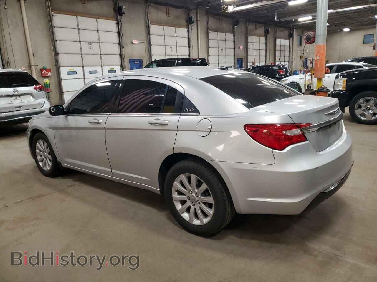 2012 CHRYSLER 200 - VIN: 1C3CCBBB7CN100526 - Фото 2