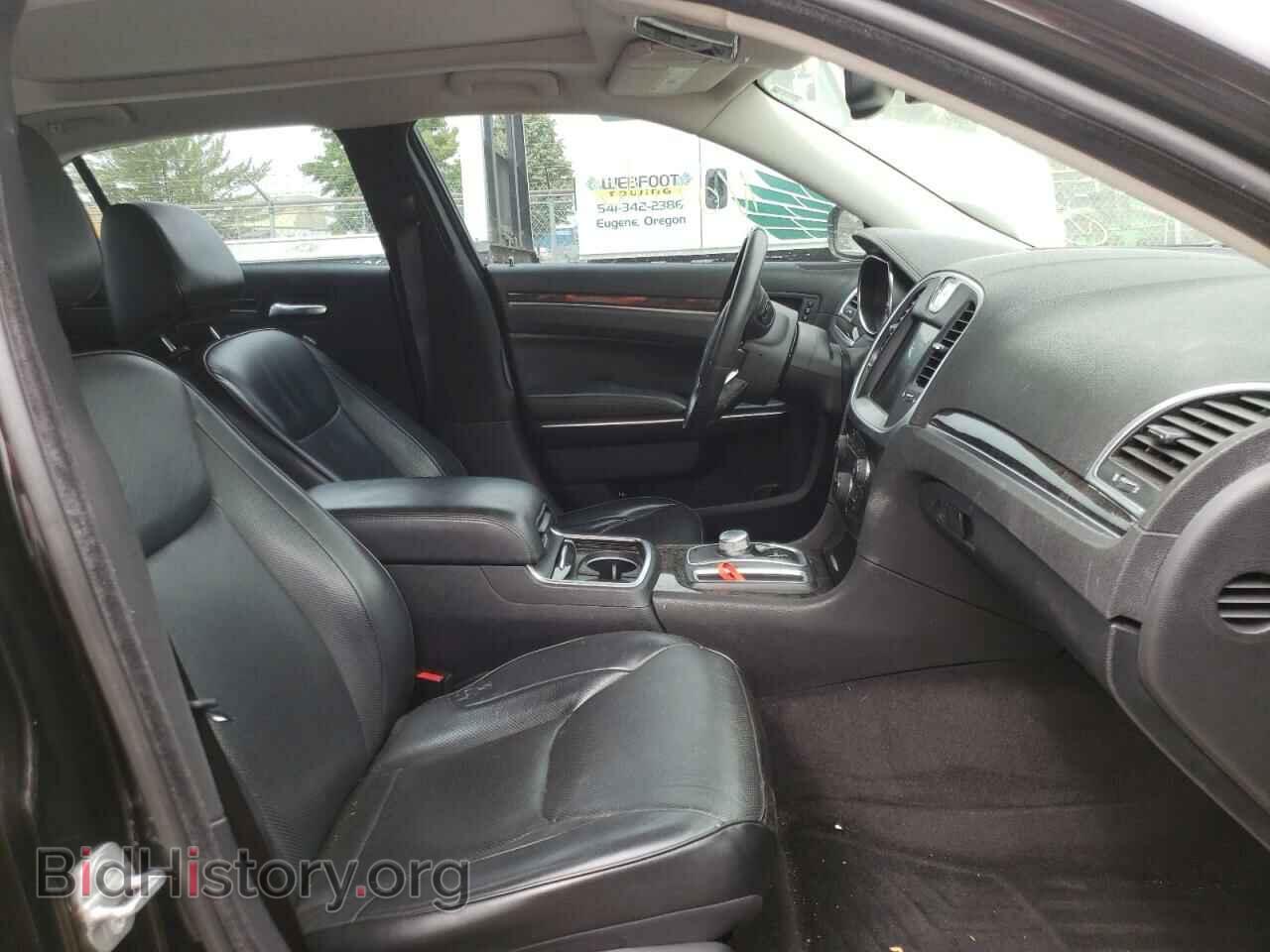 2016 CHRYSLER 300 - VIN: 2C3CCAEG5GH190453 - Фото 5
