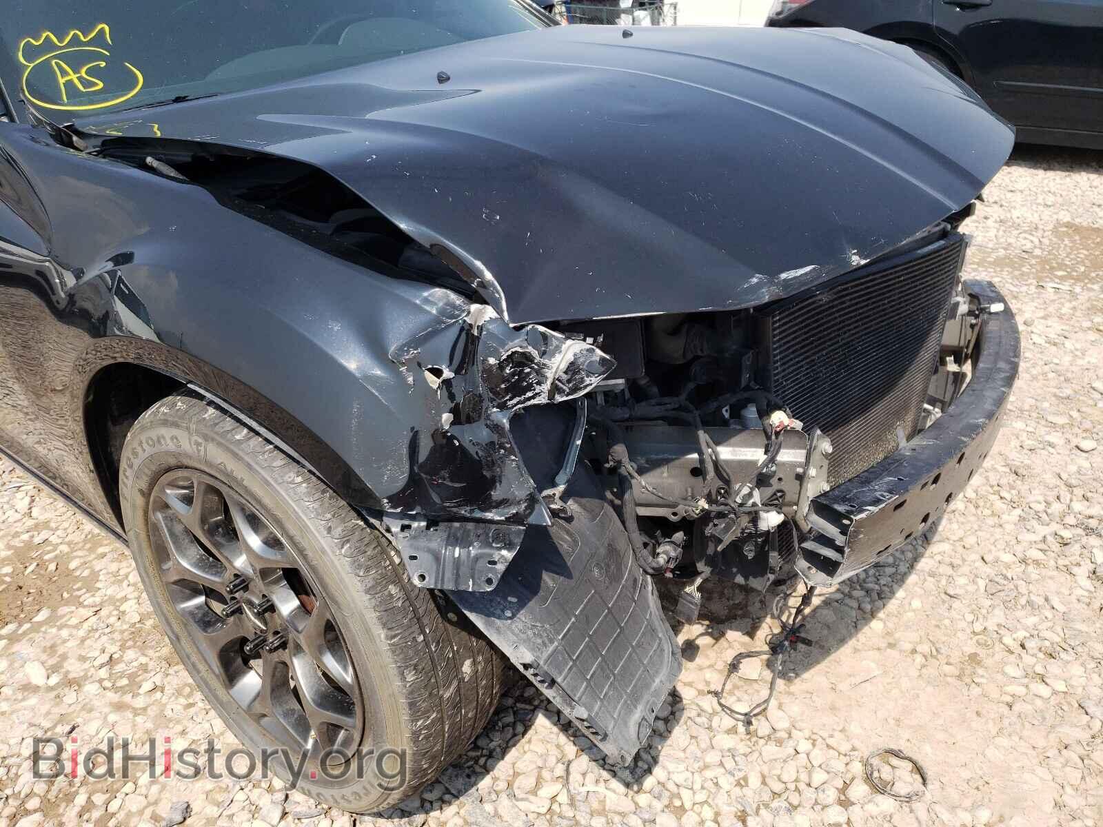 2015 CHRYSLER 300 - VIN: 2C3CCAGG1FH882950 - Фото 9