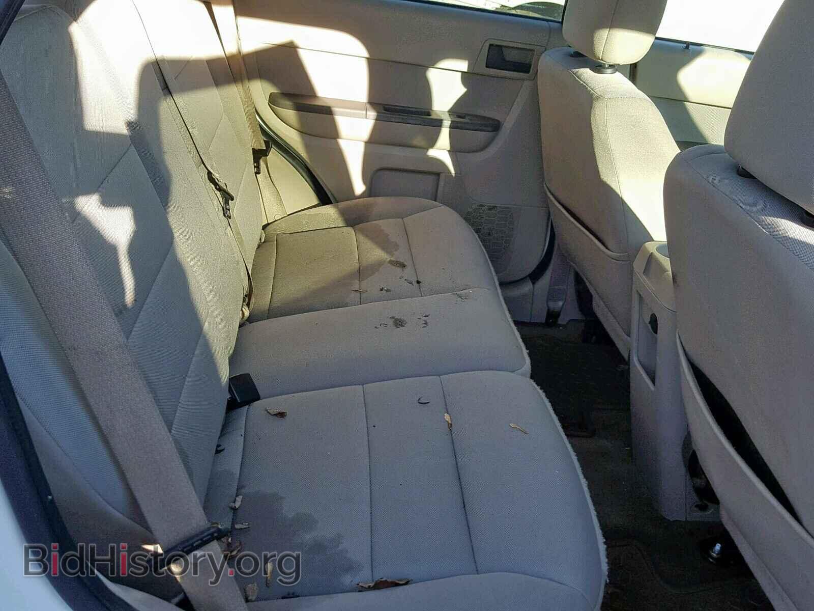 2011 FORD ESCAPE - VIN: 1FMCU0D77BKB36590 - Фото 6