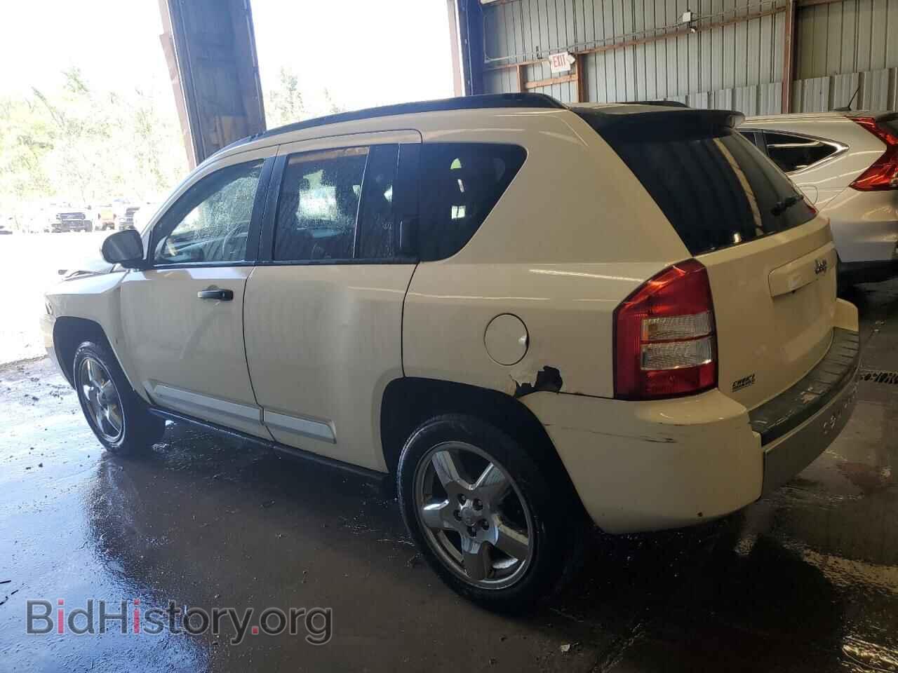 2007 JEEP COMPASS - VIN: 1J8FF57WX7D144277 - Фото 2