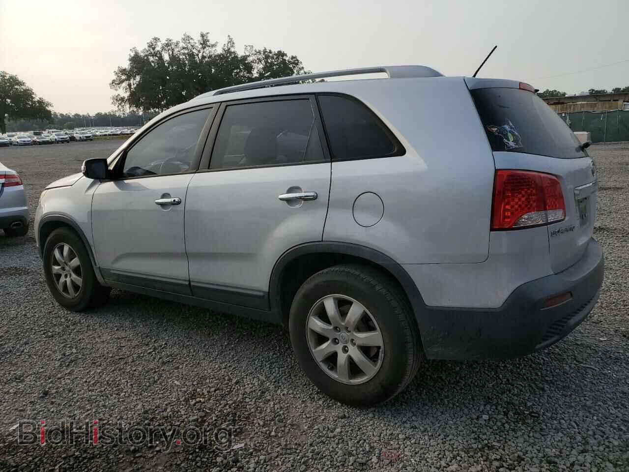 2012 KIA SORENTO - VIN: 5XYKT4A22CG268473 - Фото 2