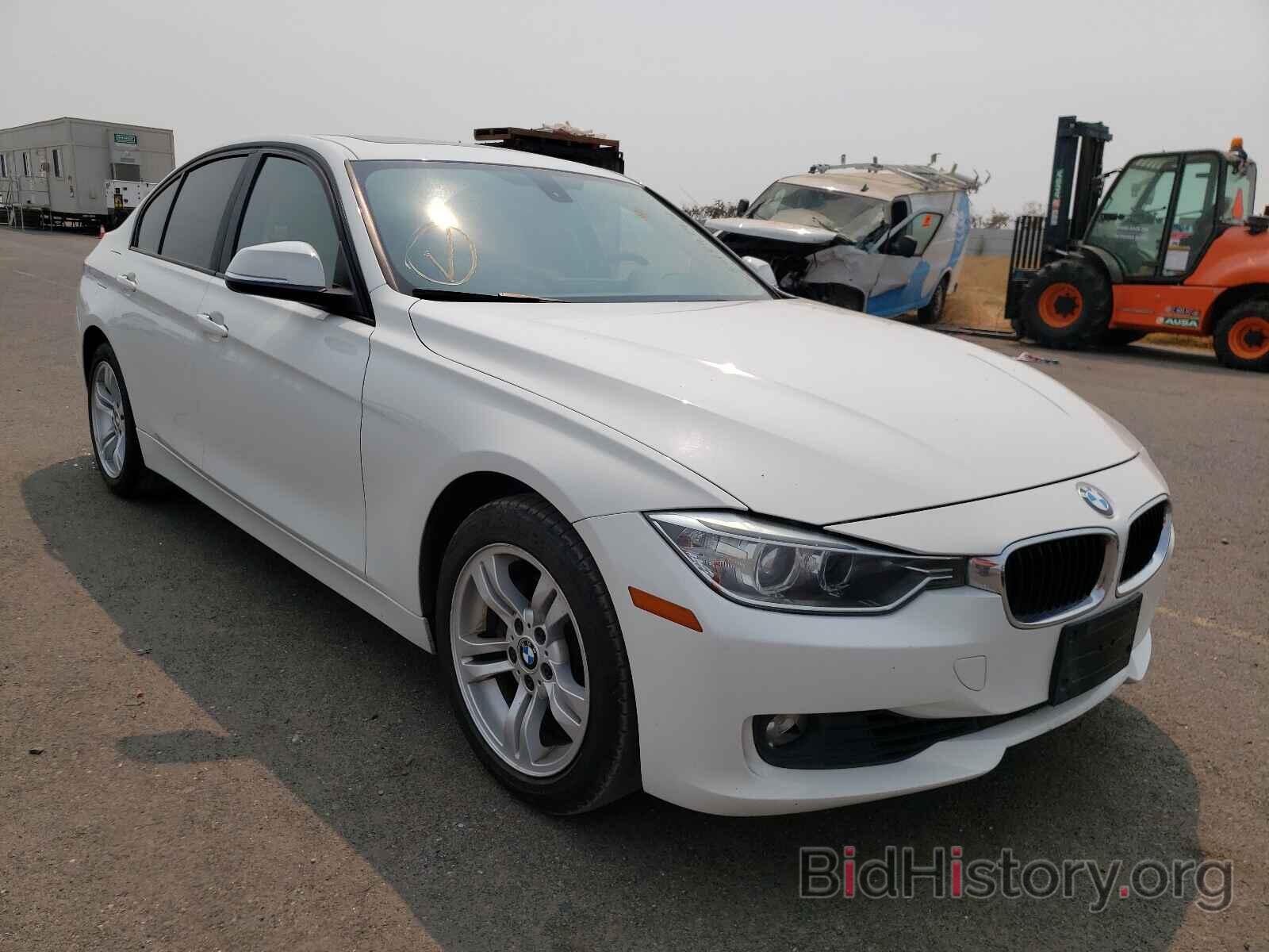 Photo WBA3A5C52CF258467 - BMW 3 SERIES 2012
