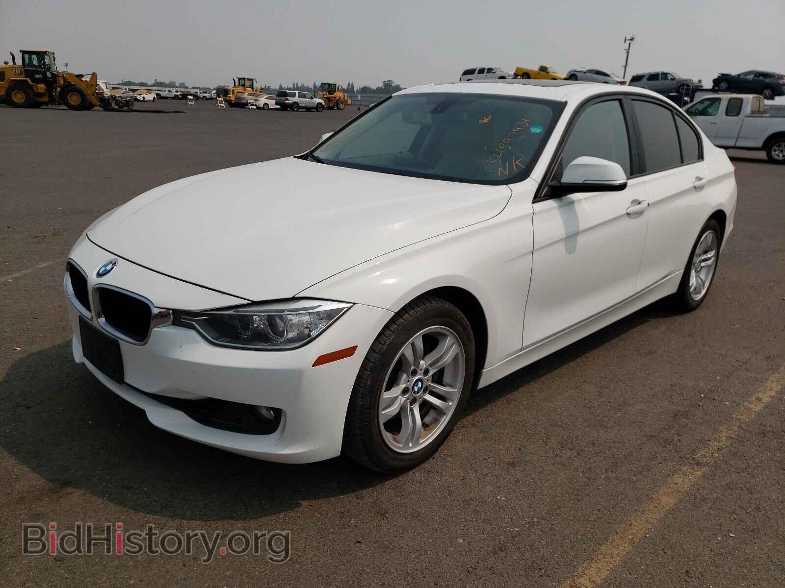 2012 BMW 3 SERIES - VIN: WBA3A5C52CF258467 - Фото 2