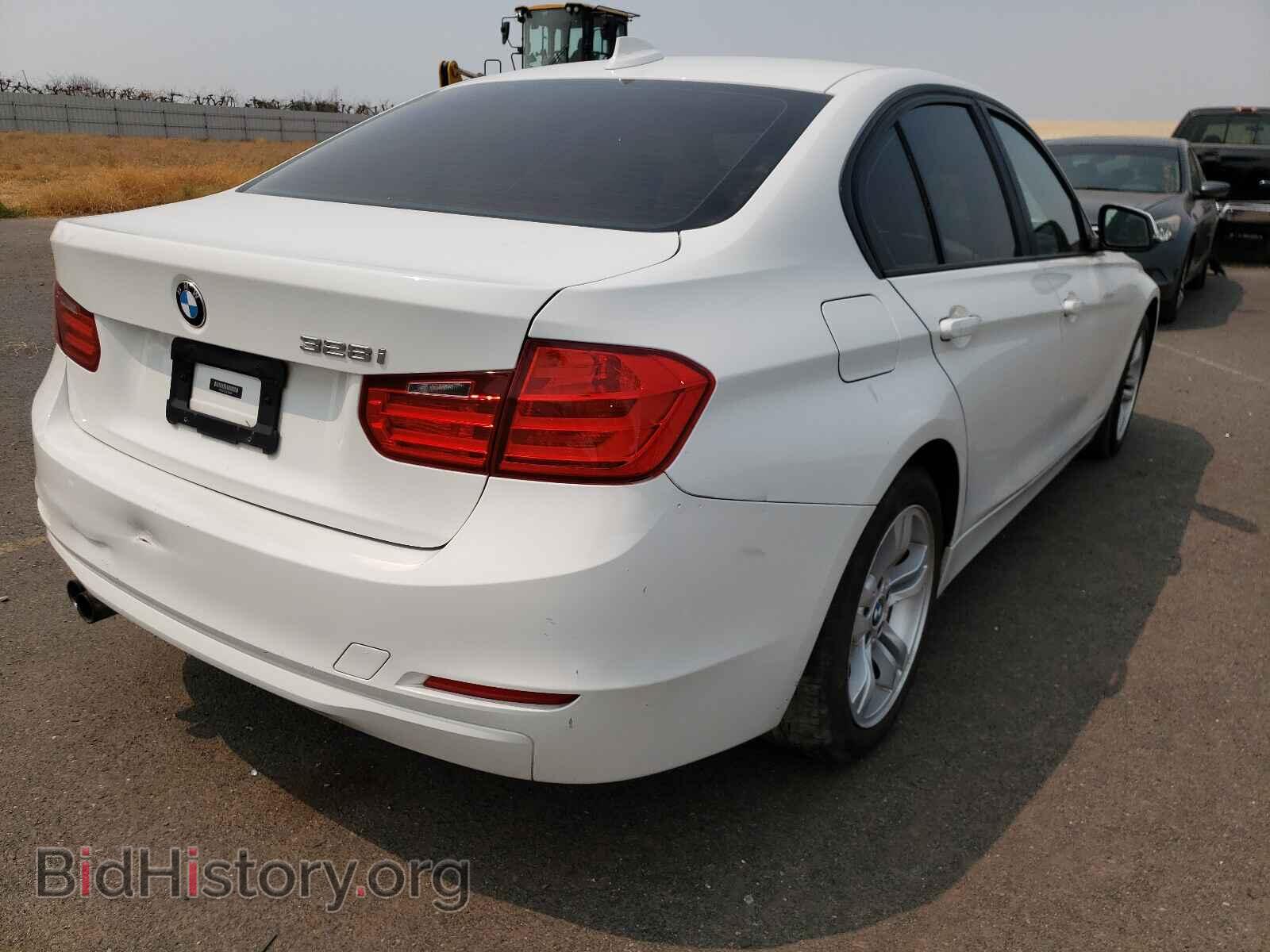 2012 BMW 3 SERIES - VIN: WBA3A5C52CF258467 - Фото 4