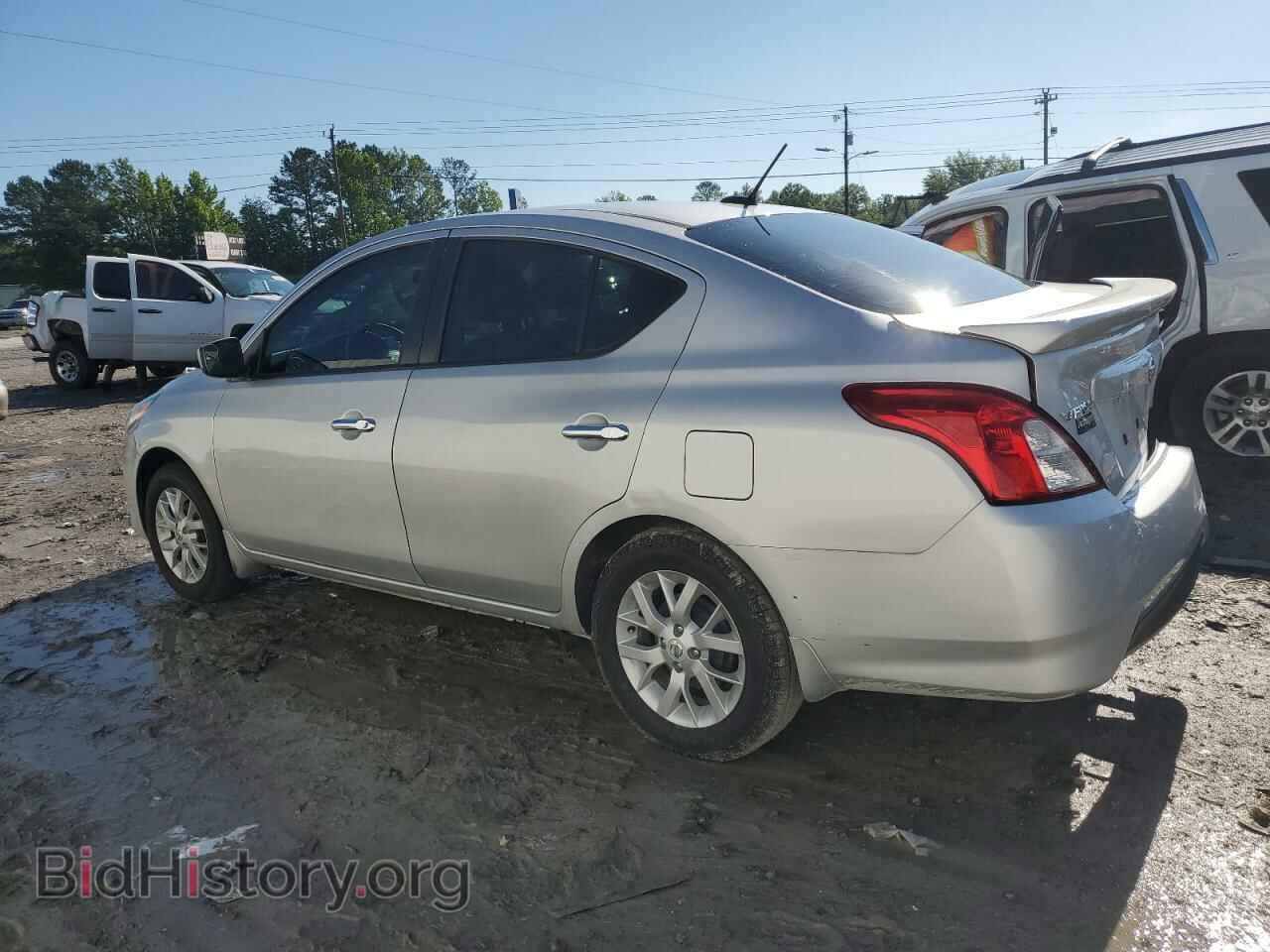 2017 NISSAN VERSA - VIN: 3N1CN7AP3HL855876 - Фото 2