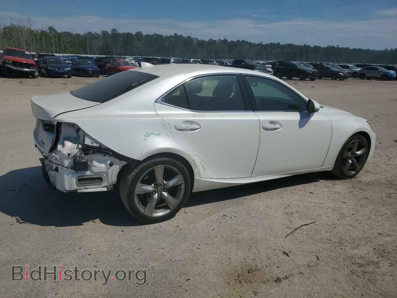 2014 LEXUS IS - VIN: JTHBE1D29E5000664 - Photo 3