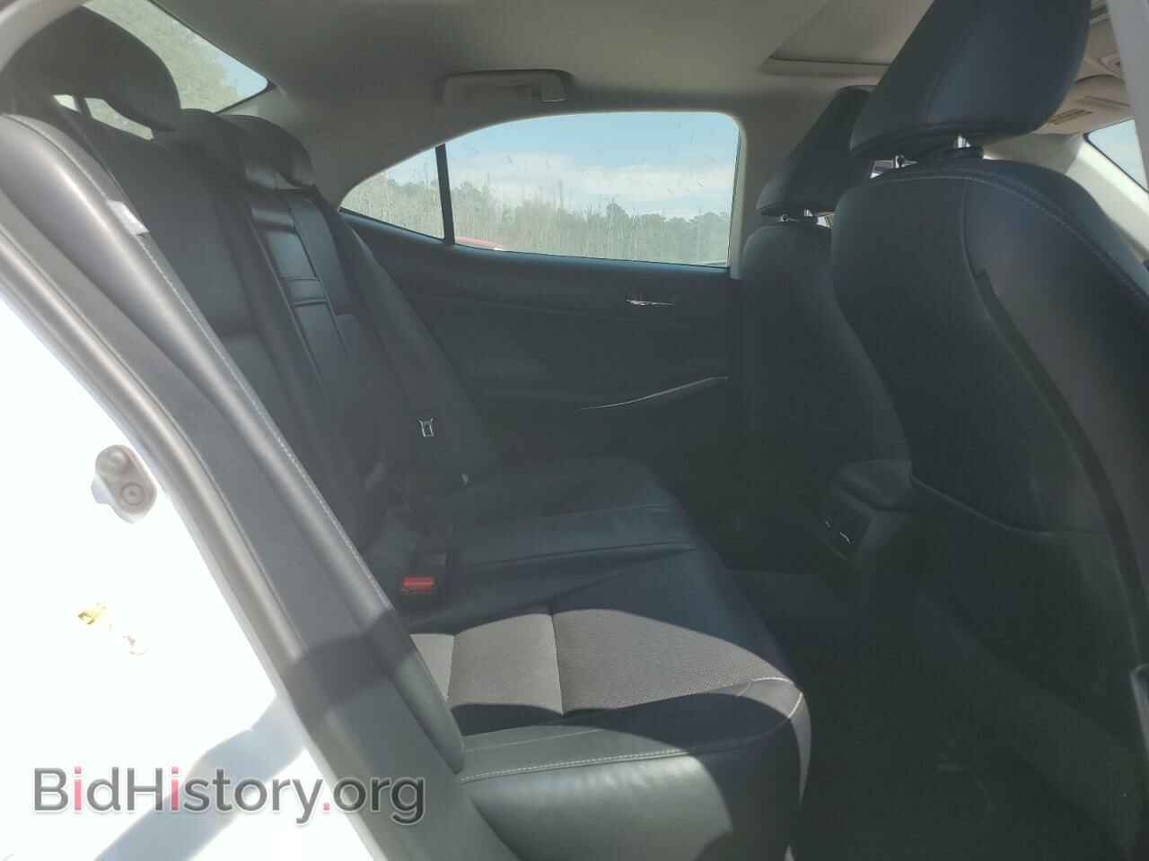 2014 LEXUS IS - VIN: JTHBE1D29E5000664 - Photo 10