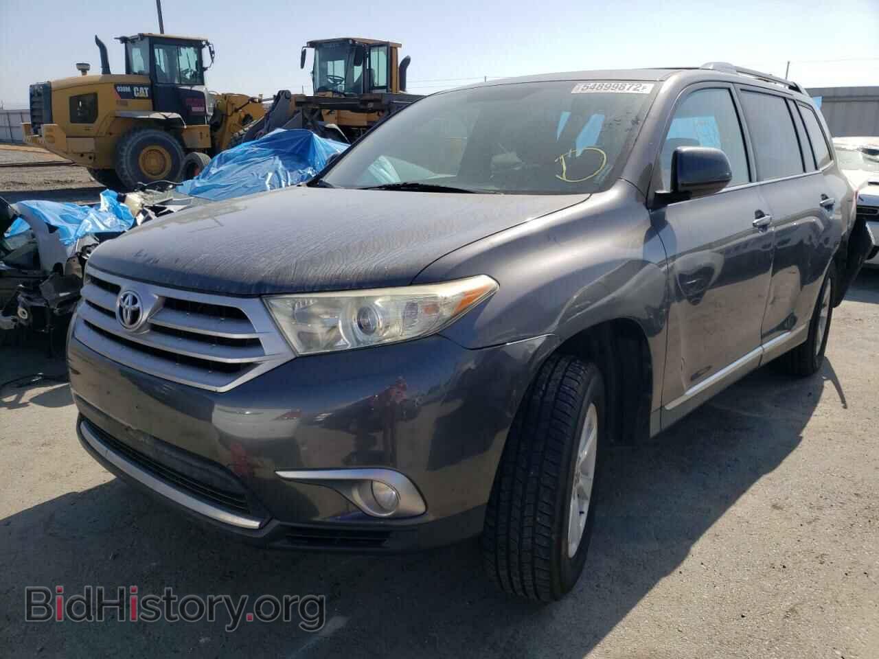 2013 TOYOTA HIGHLANDER - VIN: 5TDBK3EH0DS210331 - Фото 2