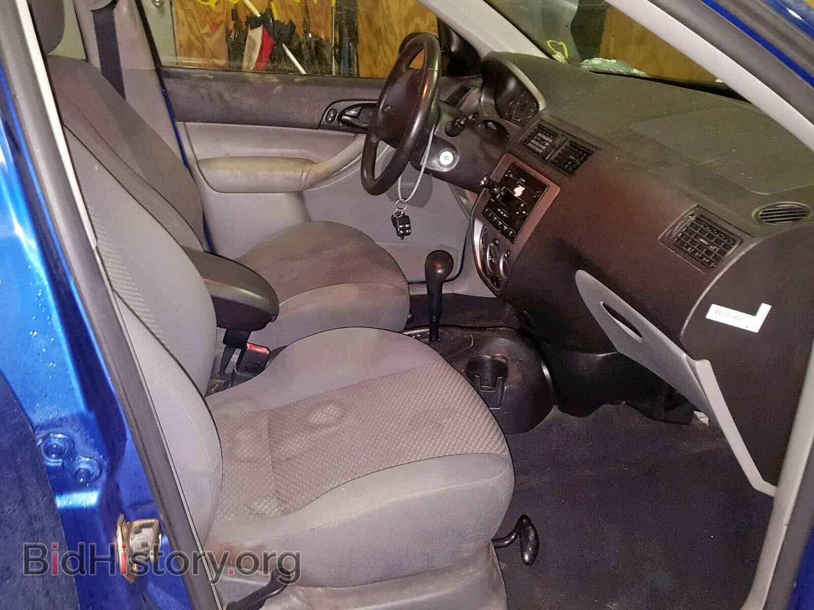 2005 FORD FOCUS - VIN: 3FAFP37N65R114123 - Фото 5