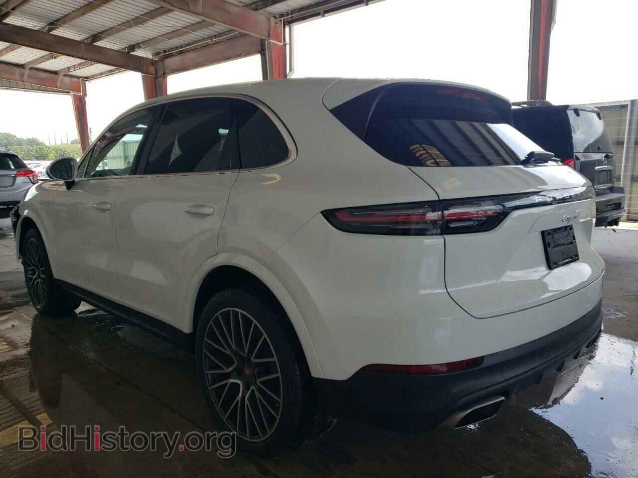 2019 PORSCHE CAYENNE - VIN: WP1AA2AY7KDA10746 - Фото 2