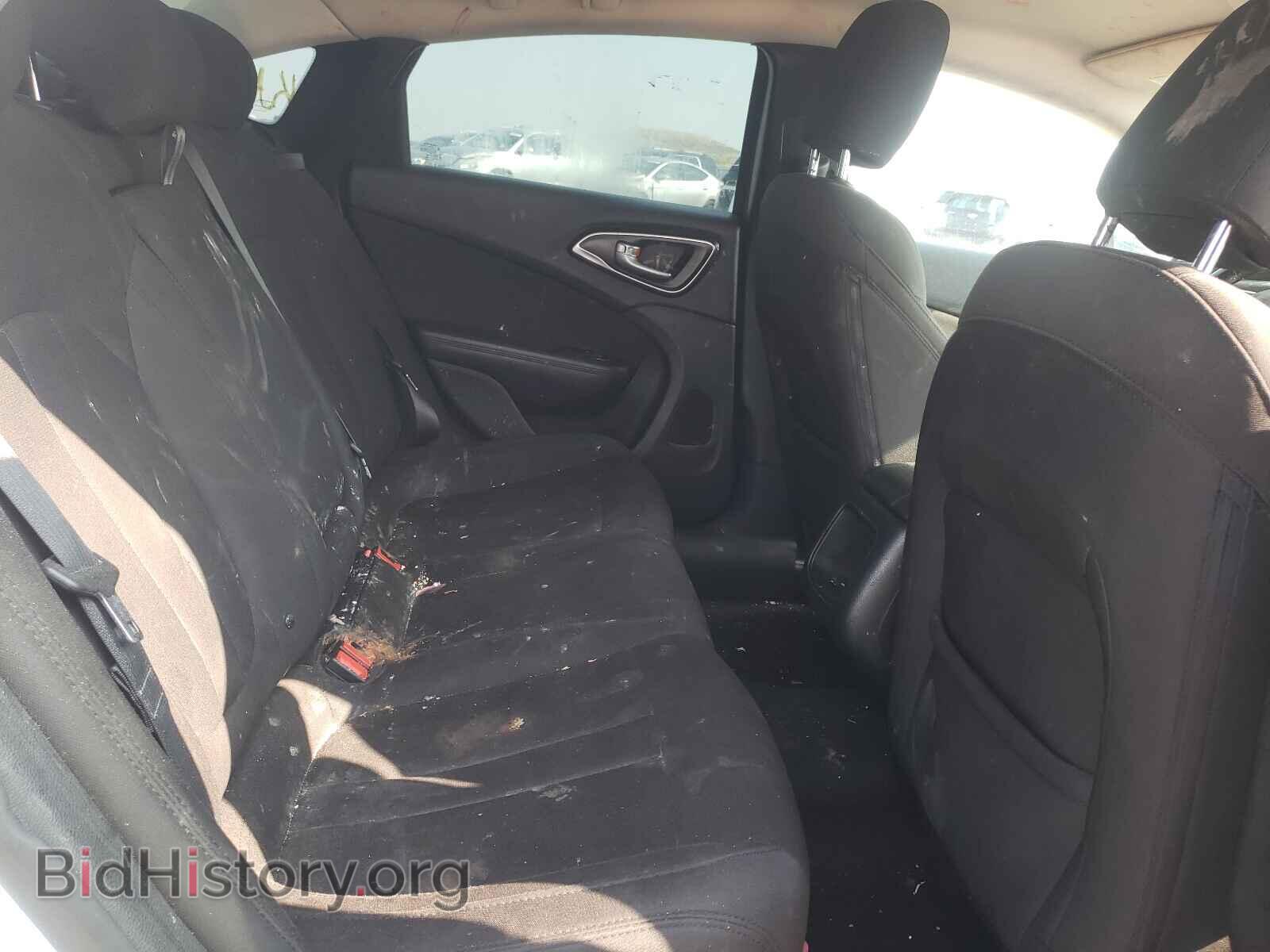 2015 CHRYSLER 200 - VIN: 1C3CCCAB6FN759094 - Фото 6
