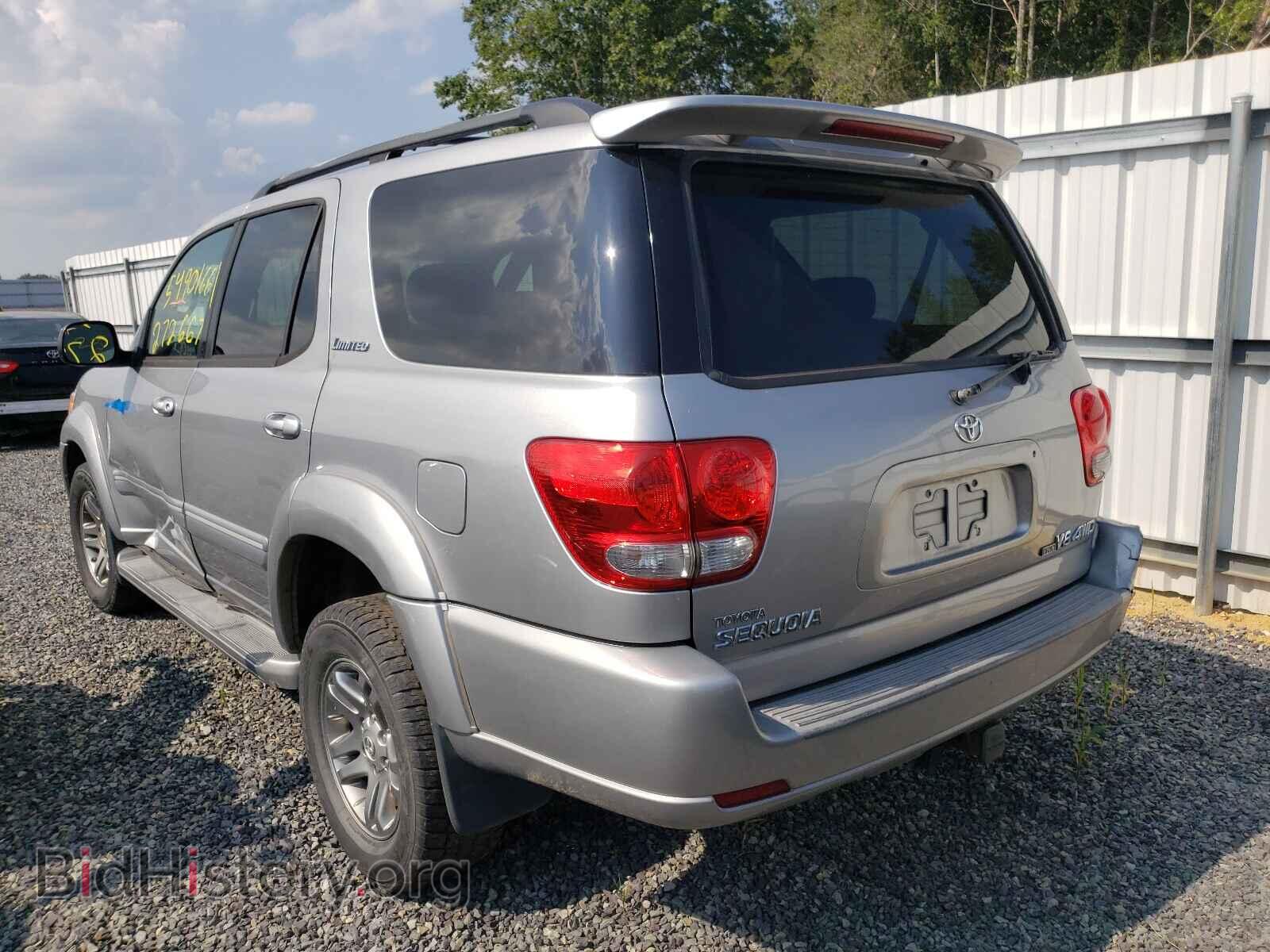 2007 TOYOTA SEQUOIA - VIN: 5TDBT48A87S286997 - Фото 3