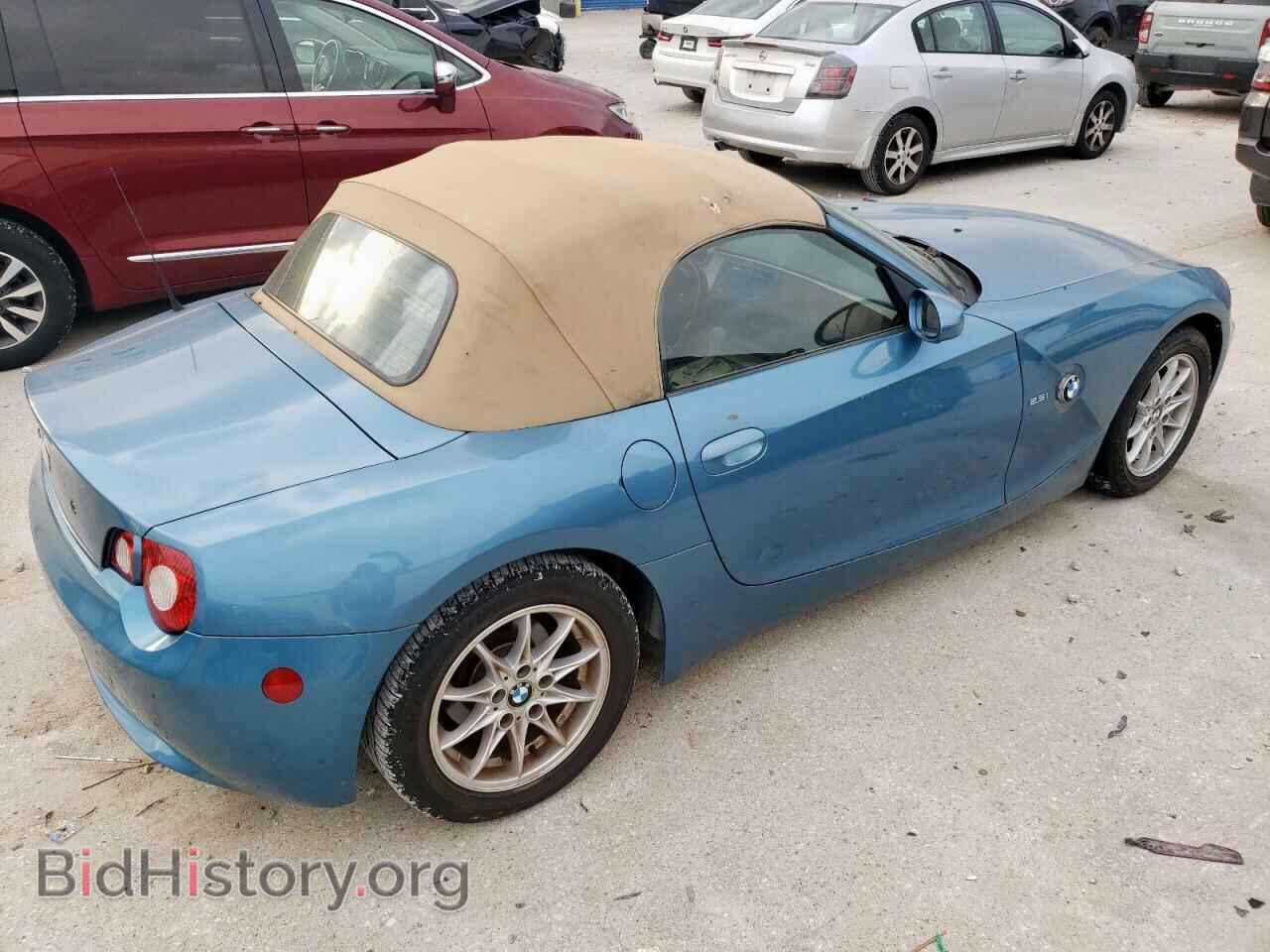 2005 BMW Z4 - VIN: 4USBT33585LS56489 - Photo 3