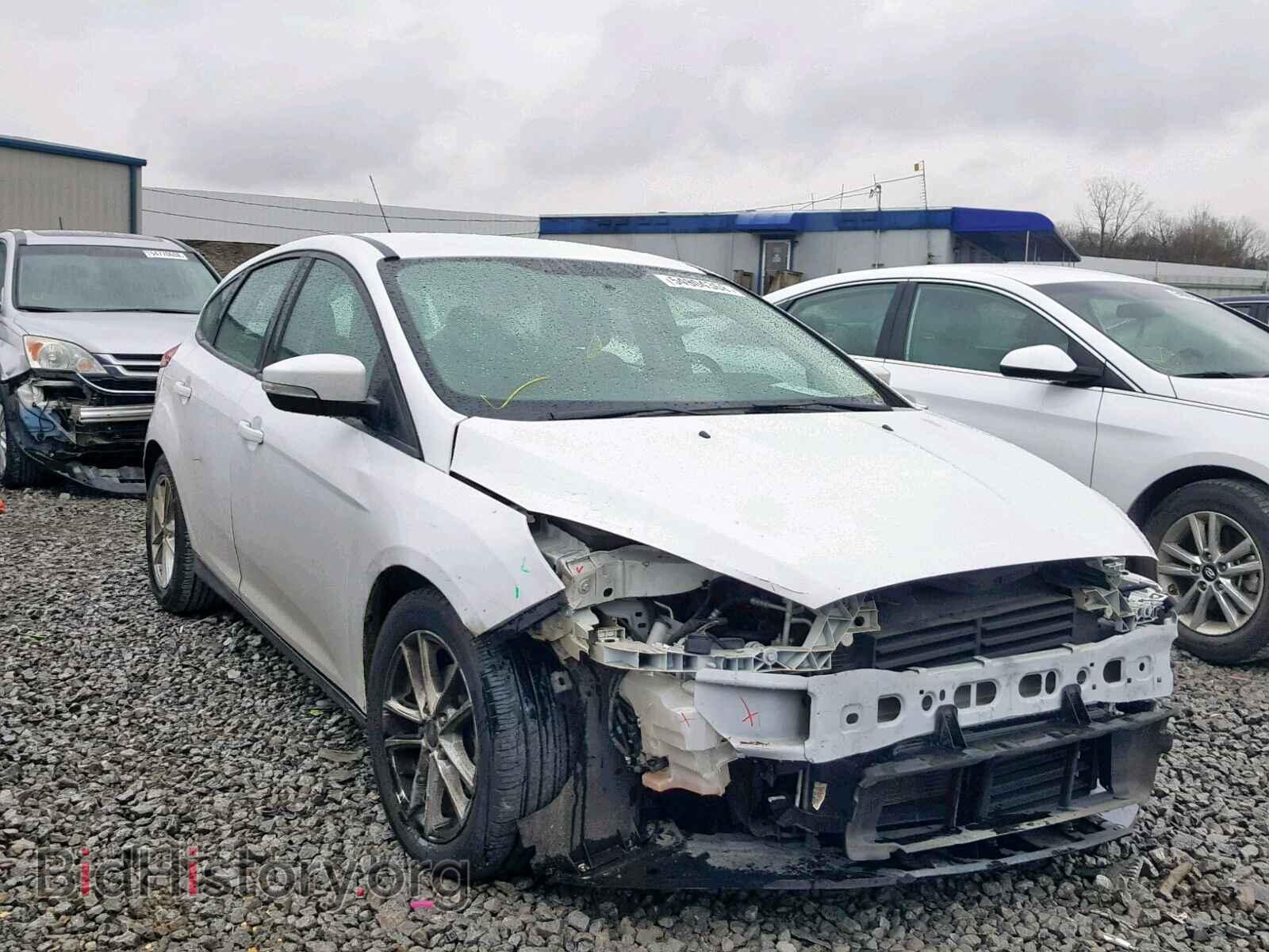 Фотография 1FADP3K29GL301913 - FORD FOCUS SE 2016