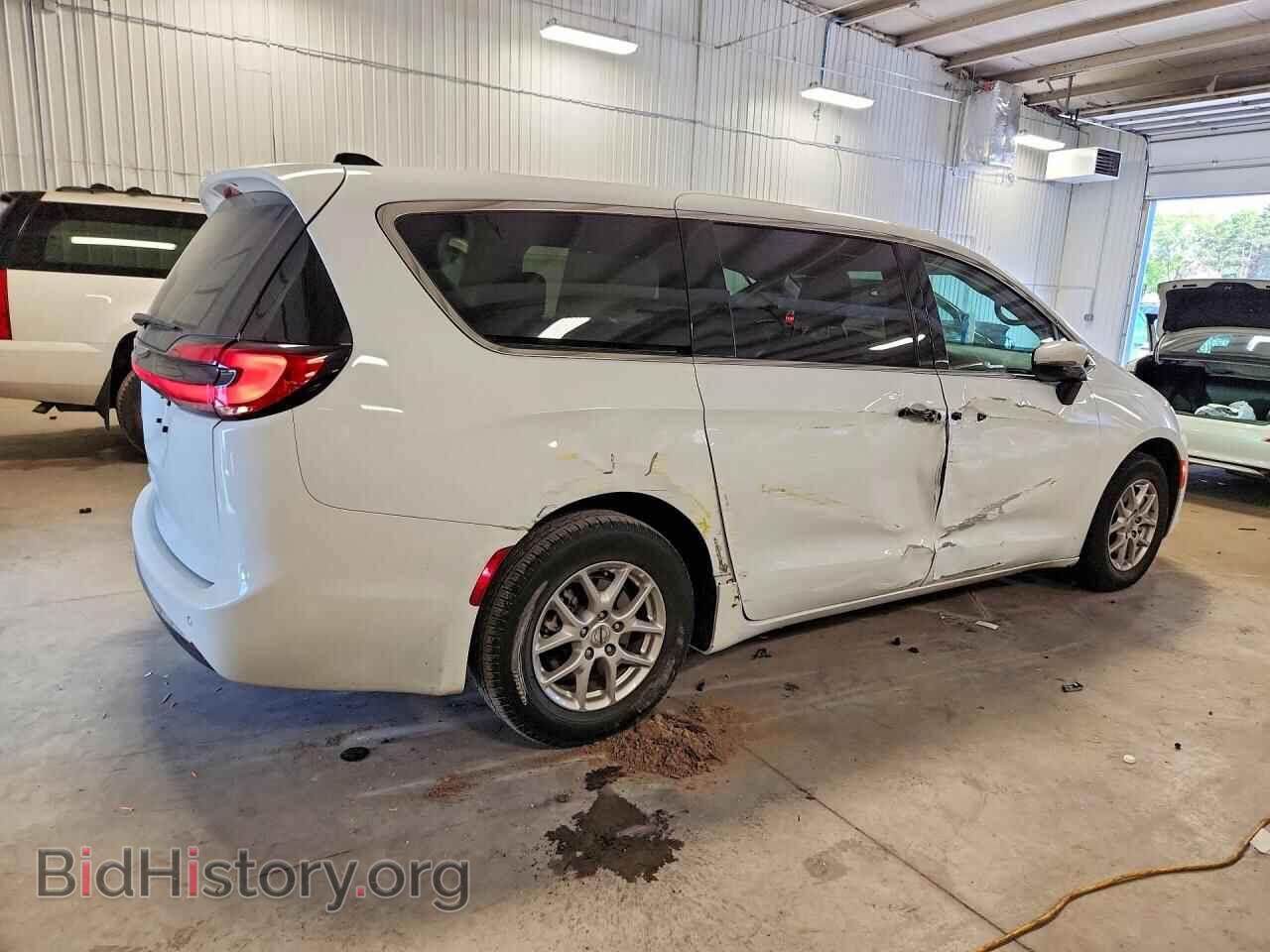 2023 CHRYSLER PACIFICA - VIN: 2C4RC1BG0PR620491 - Фото 3