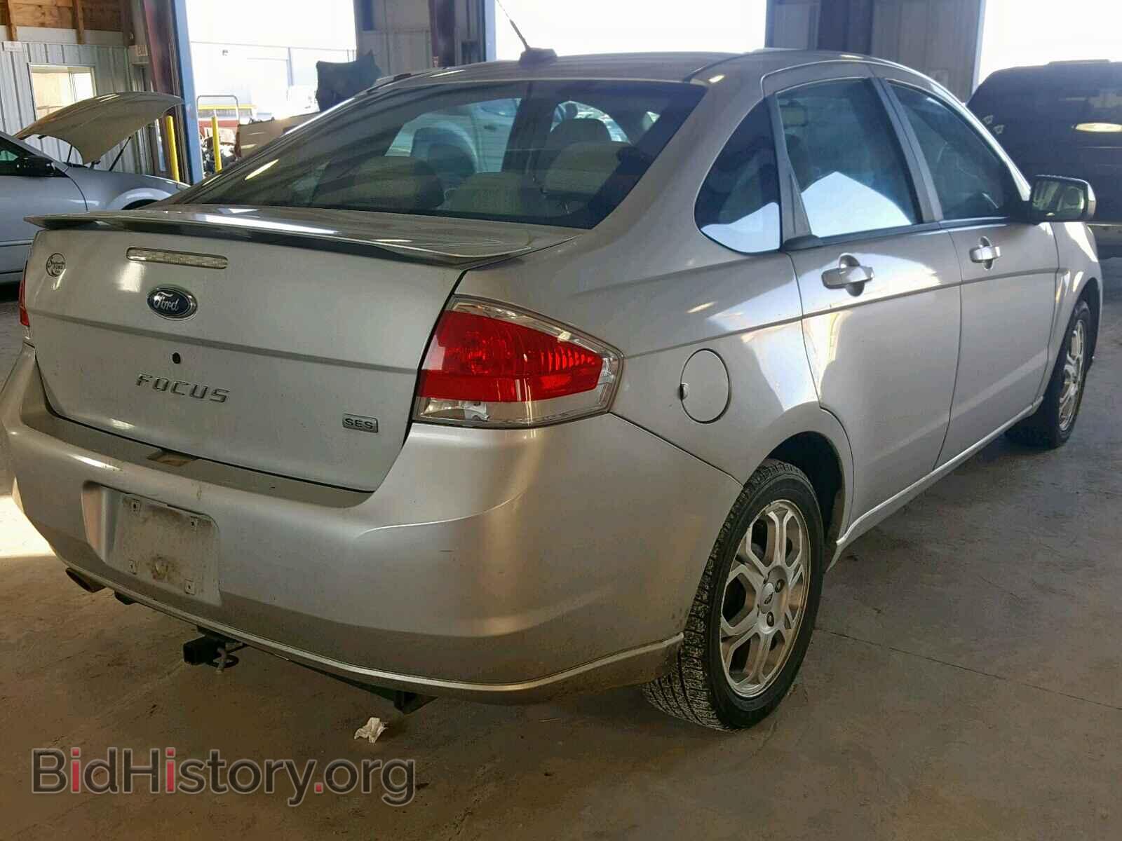 2009 FORD FOCUS - VIN: 1FAHP36N29W212935 - Фото 4
