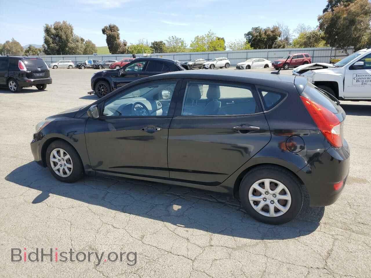 2014 HYUNDAI ACCENT - VIN: KMHCT5AE5EU193074 - Фото 2