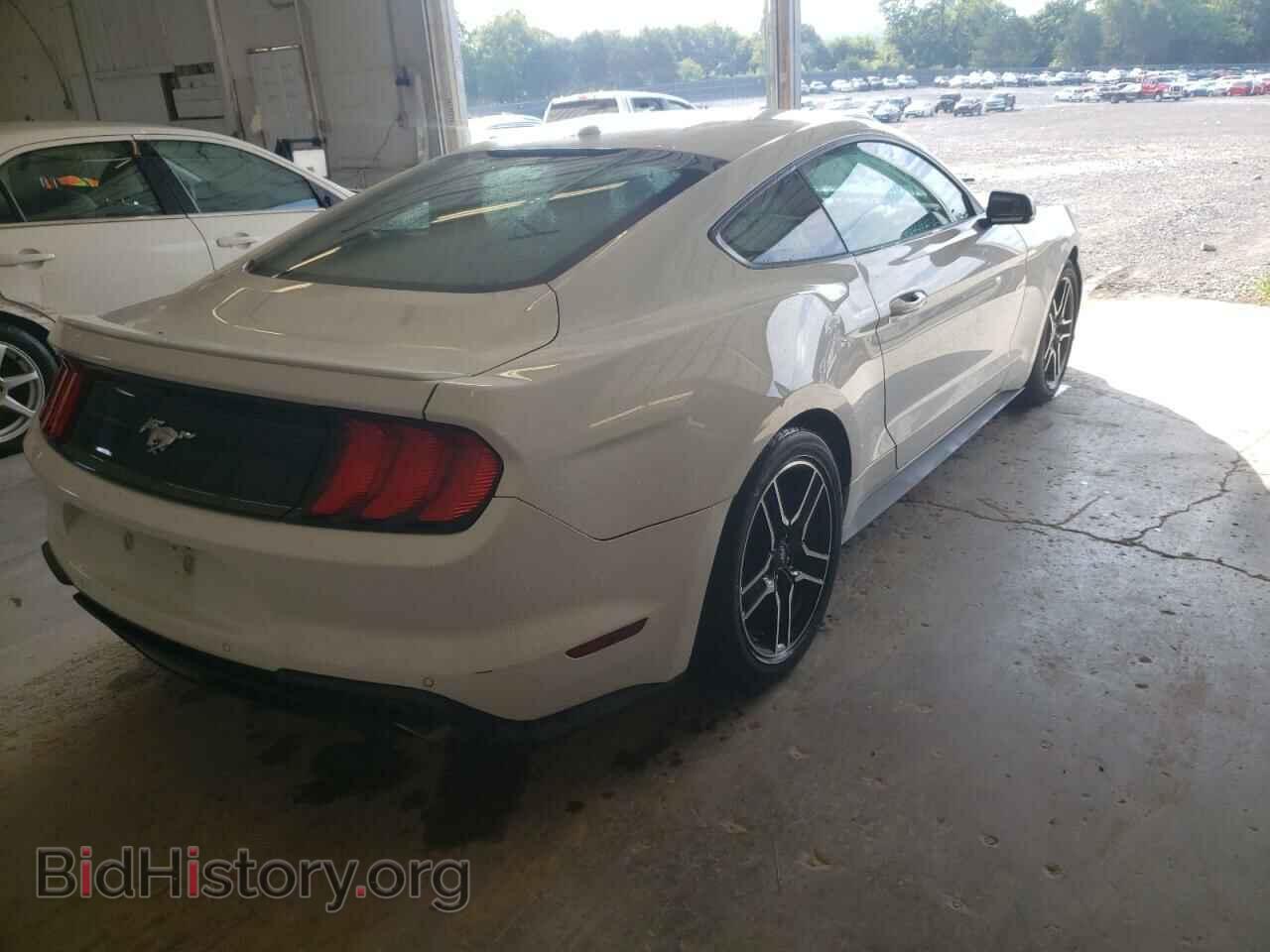 2019 FORD MUSTANG - VIN: 1FA6P8TH8K5159799 - Фото 4