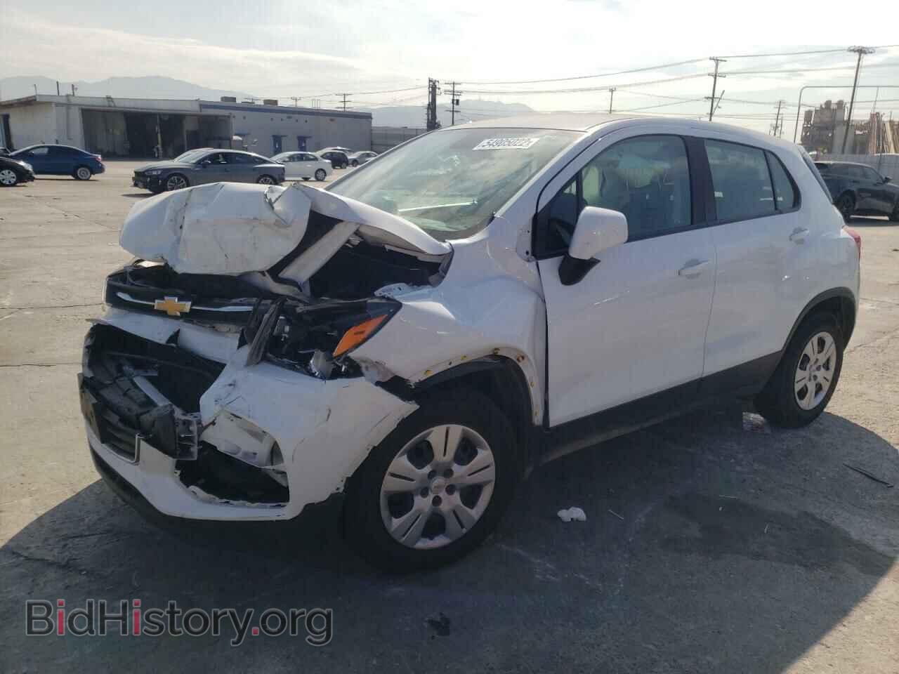 2018 CHEVROLET TRAX - VIN: KL7CJKSB6JB541237 - Фото 2
