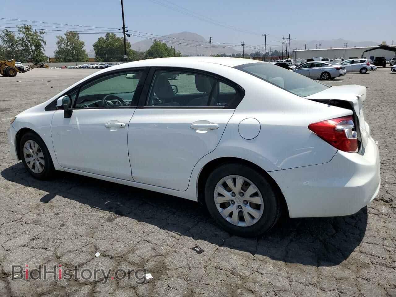 2012 HONDA CIVIC - VIN: 2HGFB2F5XCH335352 - Фото 2