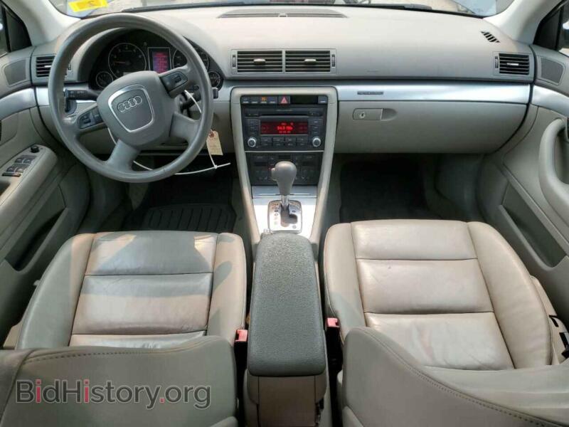 2007 Audi A4 (VIN WAUDF78E57A149059) — photo 8 of 12