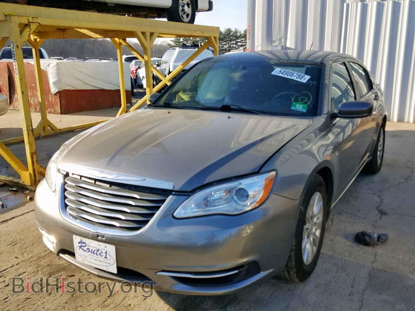 2012 CHRYSLER 200 - VIN: 1C3CCBAB8CN235984 - Фото 2