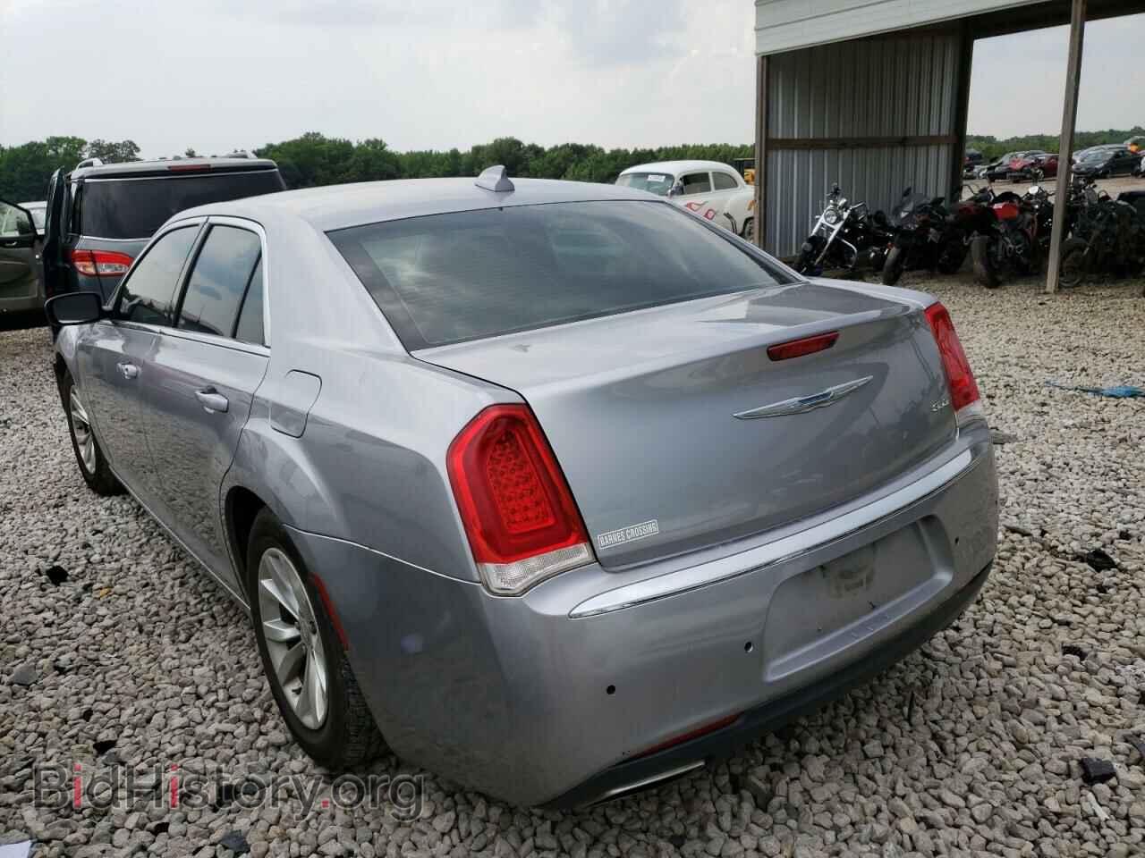 2015 CHRYSLER 300 - VIN: 2C3CCAAG1FH828797 - Фото 2