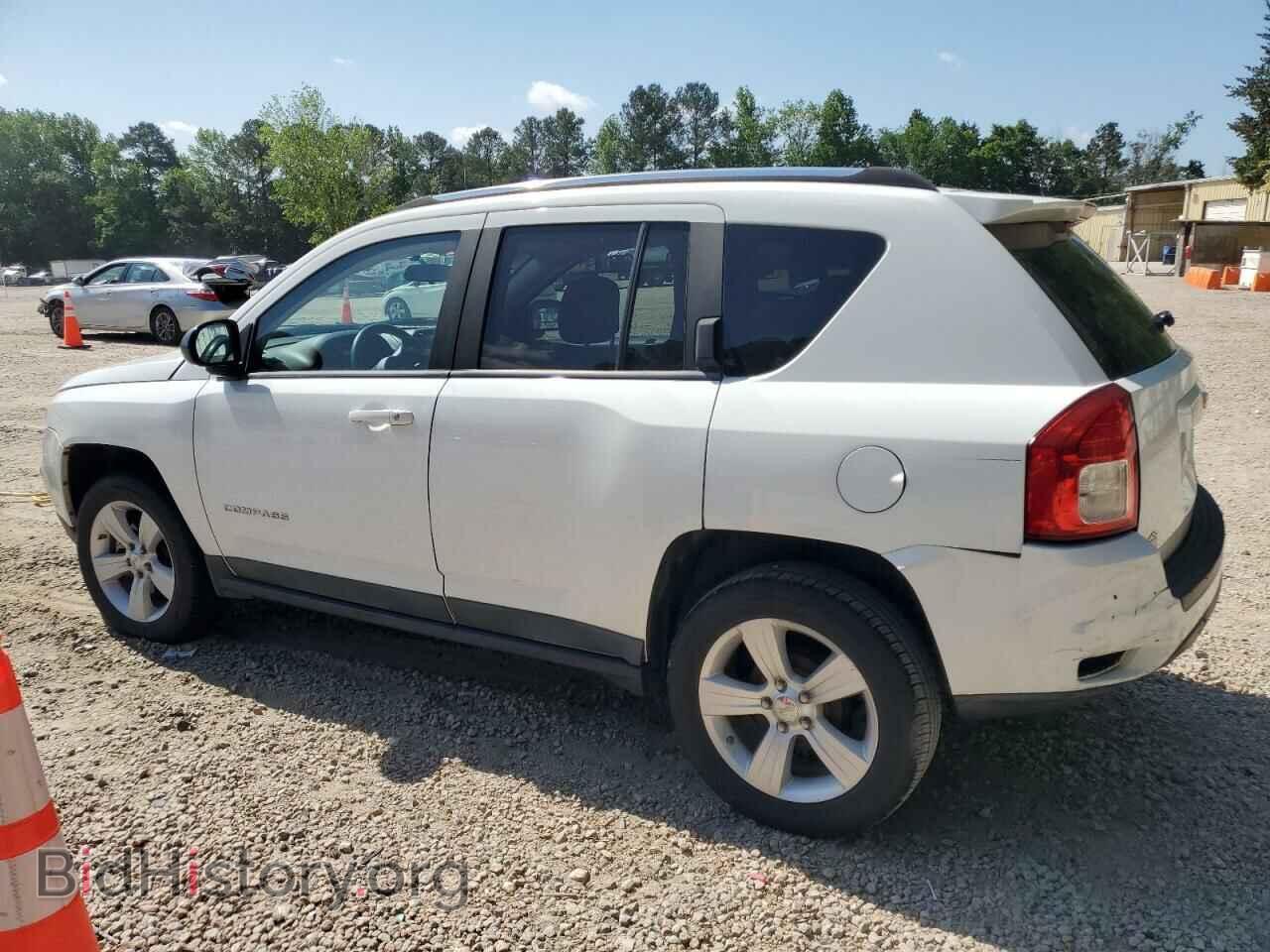 2011 JEEP COMPASS - VIN: 1J4NT1FB4BD189351 - Фото 2