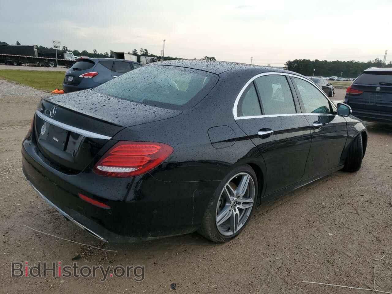 2018 MERCEDES-BENZ E-CLASS - VIN: WDDZF4JB6JA407142 - Фото 3