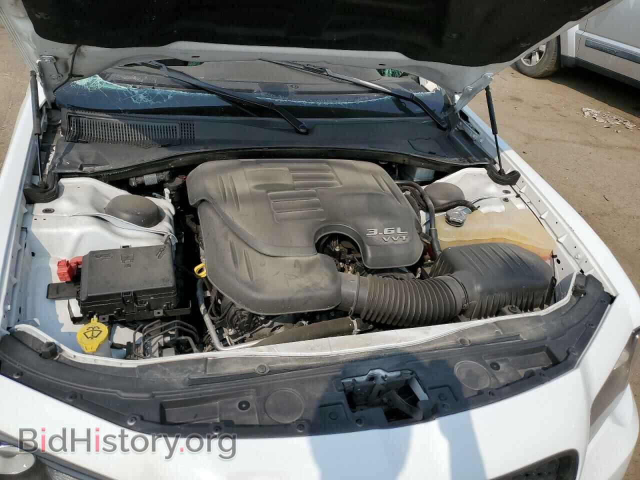 2017 CHRYSLER 300 - VIN: 2C3CCAGG9HH597612 - Фото 11