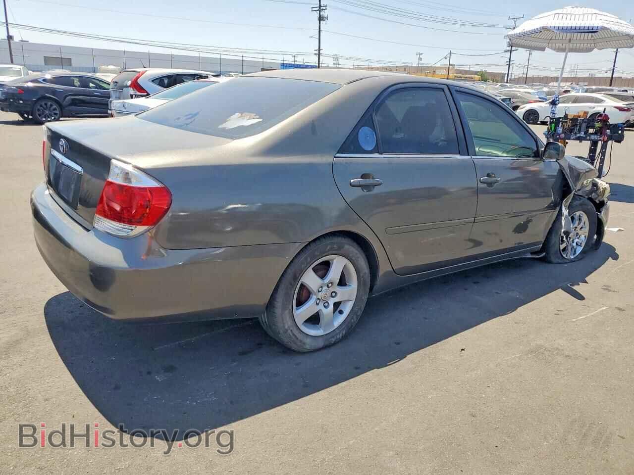 2006 TOYOTA CAMRY - VIN: 4T1BE32K26U725252 - Photo 3