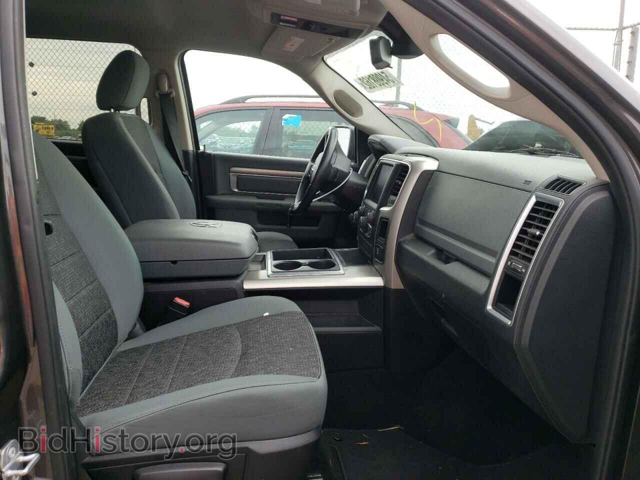 2015 RAM 1500 - VIN: 3C6RR7LT6FG709927 - Фото 5