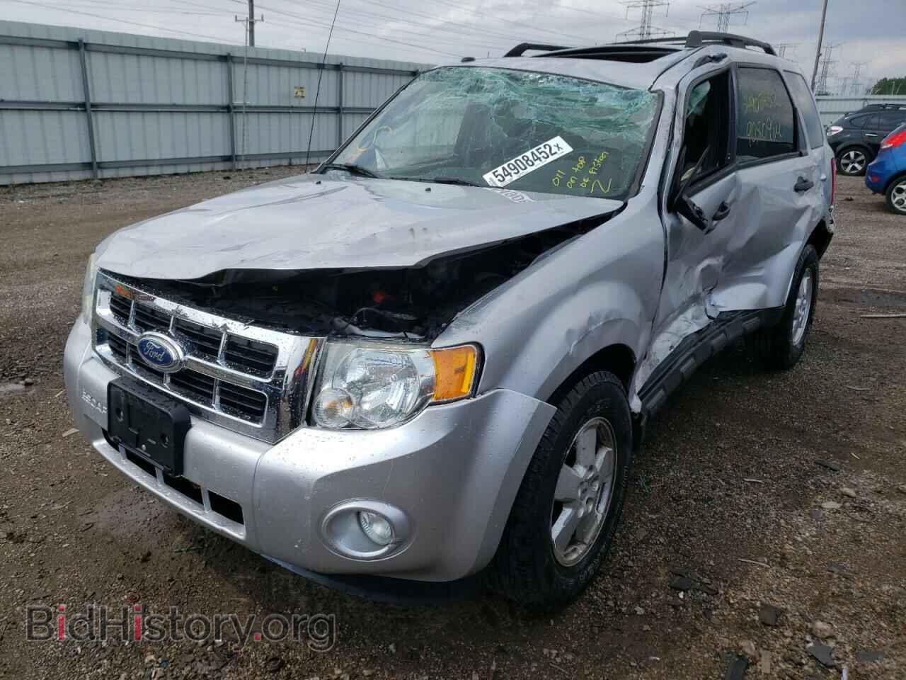 2011 FORD ESCAPE - VIN: 1FMCU0DG6BKB38668 - Фото 2