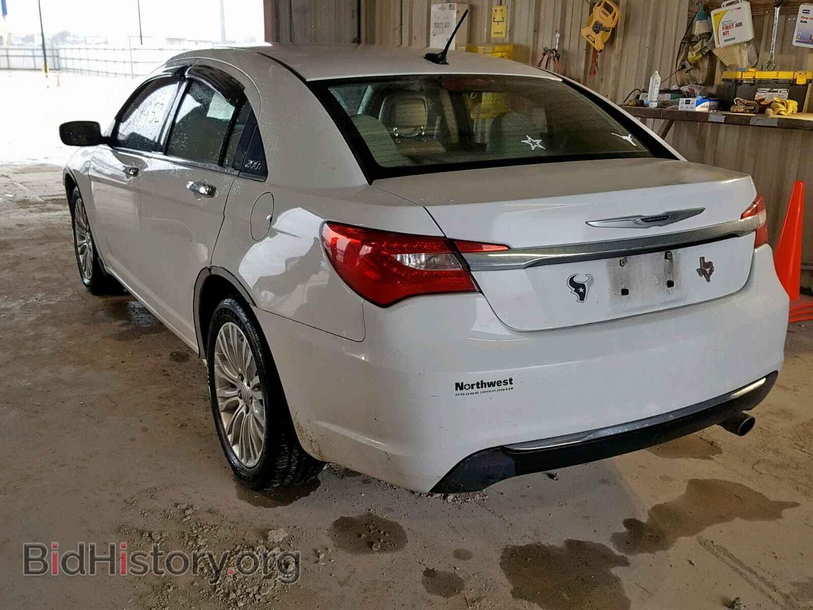 2012 CHRYSLER 200 - VIN: 1C3CCBCB1CN175852 - Photo 3