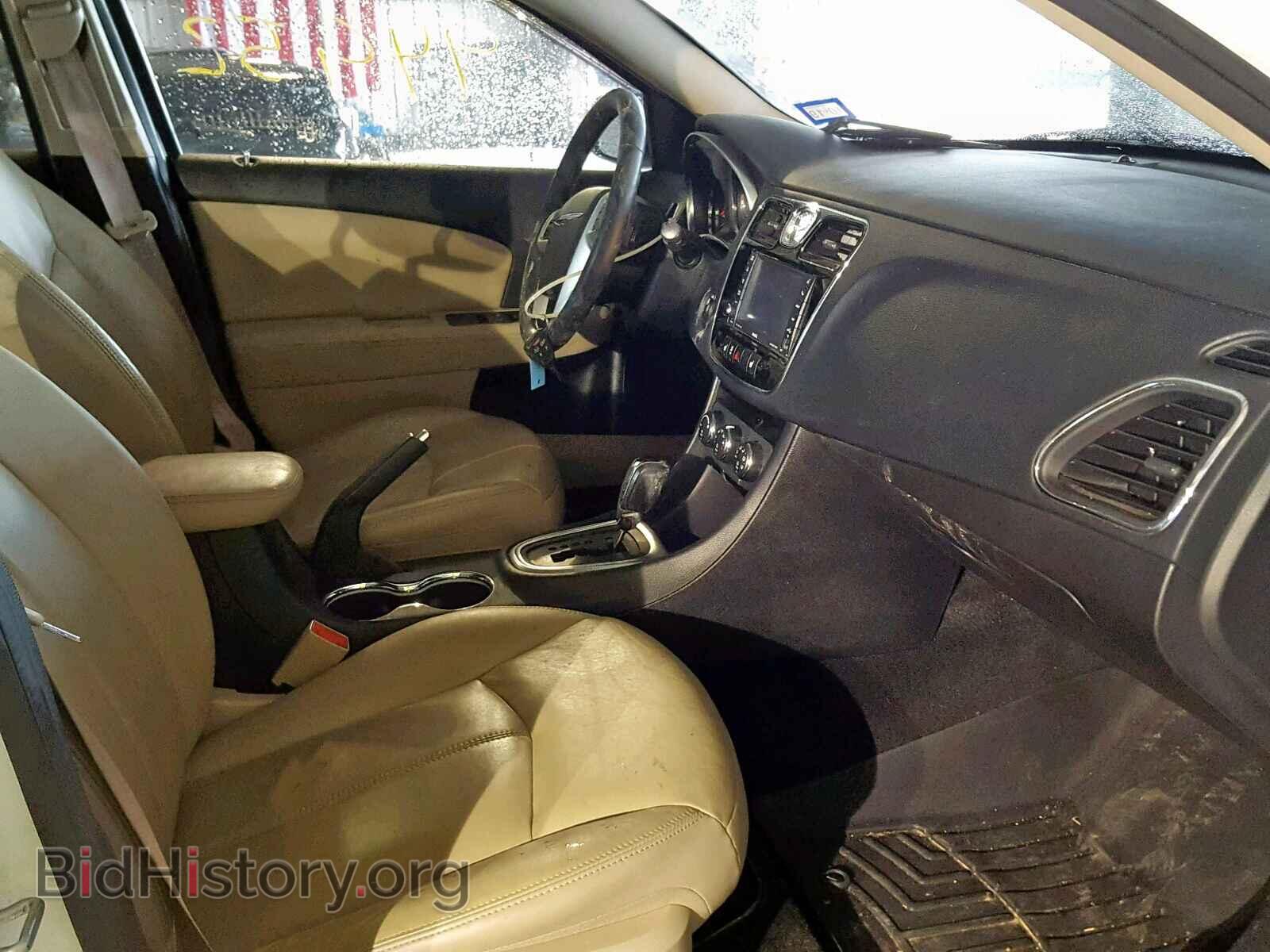2012 CHRYSLER 200 - VIN: 1C3CCBCB1CN175852 - Photo 5
