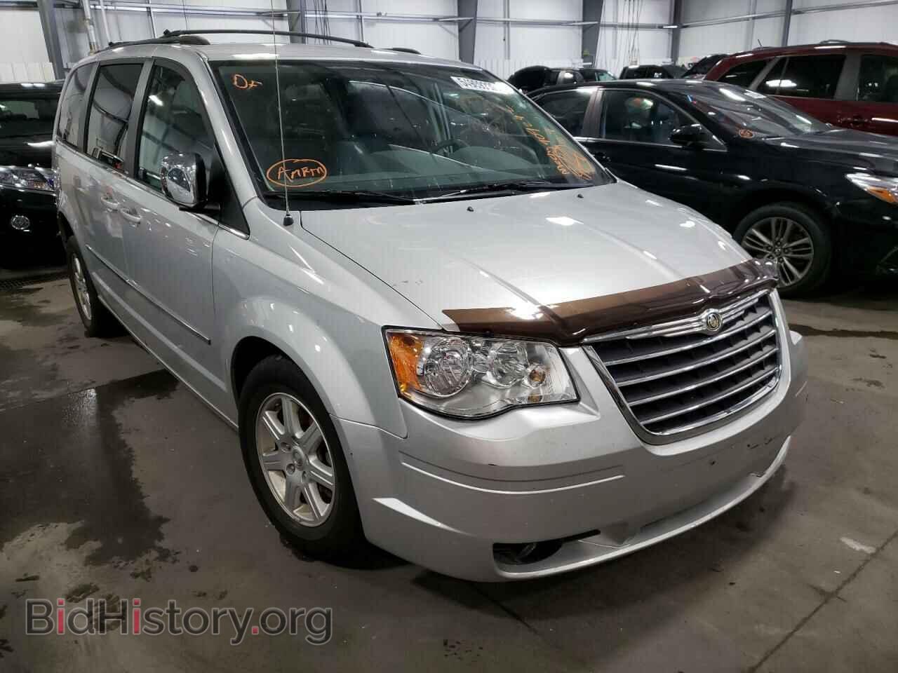 Photo 2A4RR5D18AR361541 - CHRYSLER MINIVAN 2010