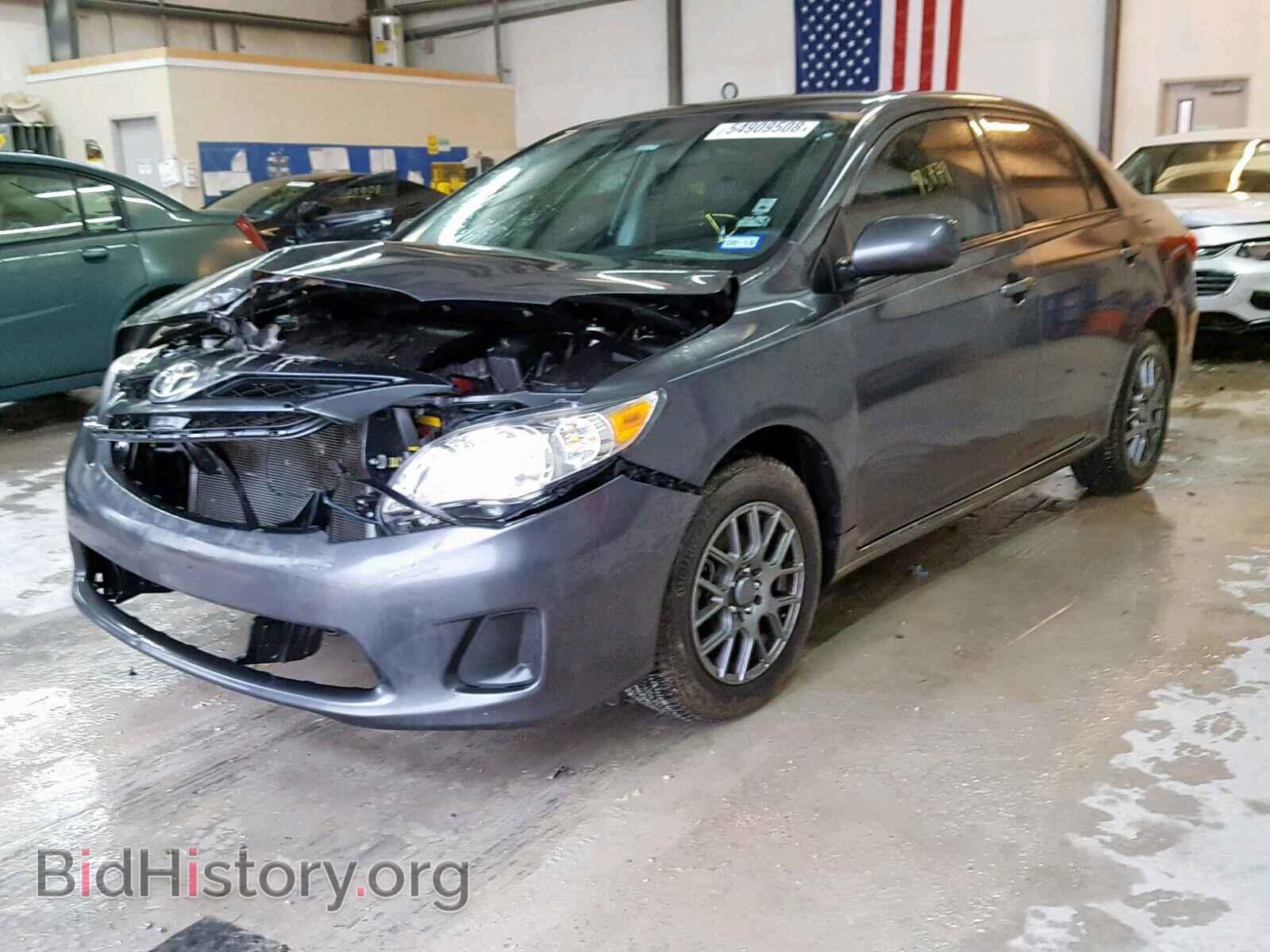 2013 TOYOTA COROLLA BA - VIN: 2T1BU4EE4DC054146 - Фото 2