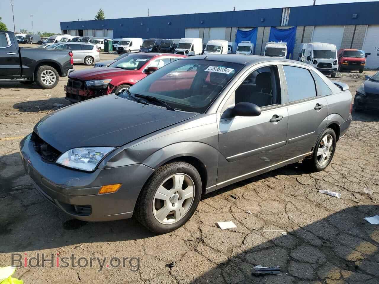 Photo 1FAHP34N56W184899 - FORD FOCUS 2006