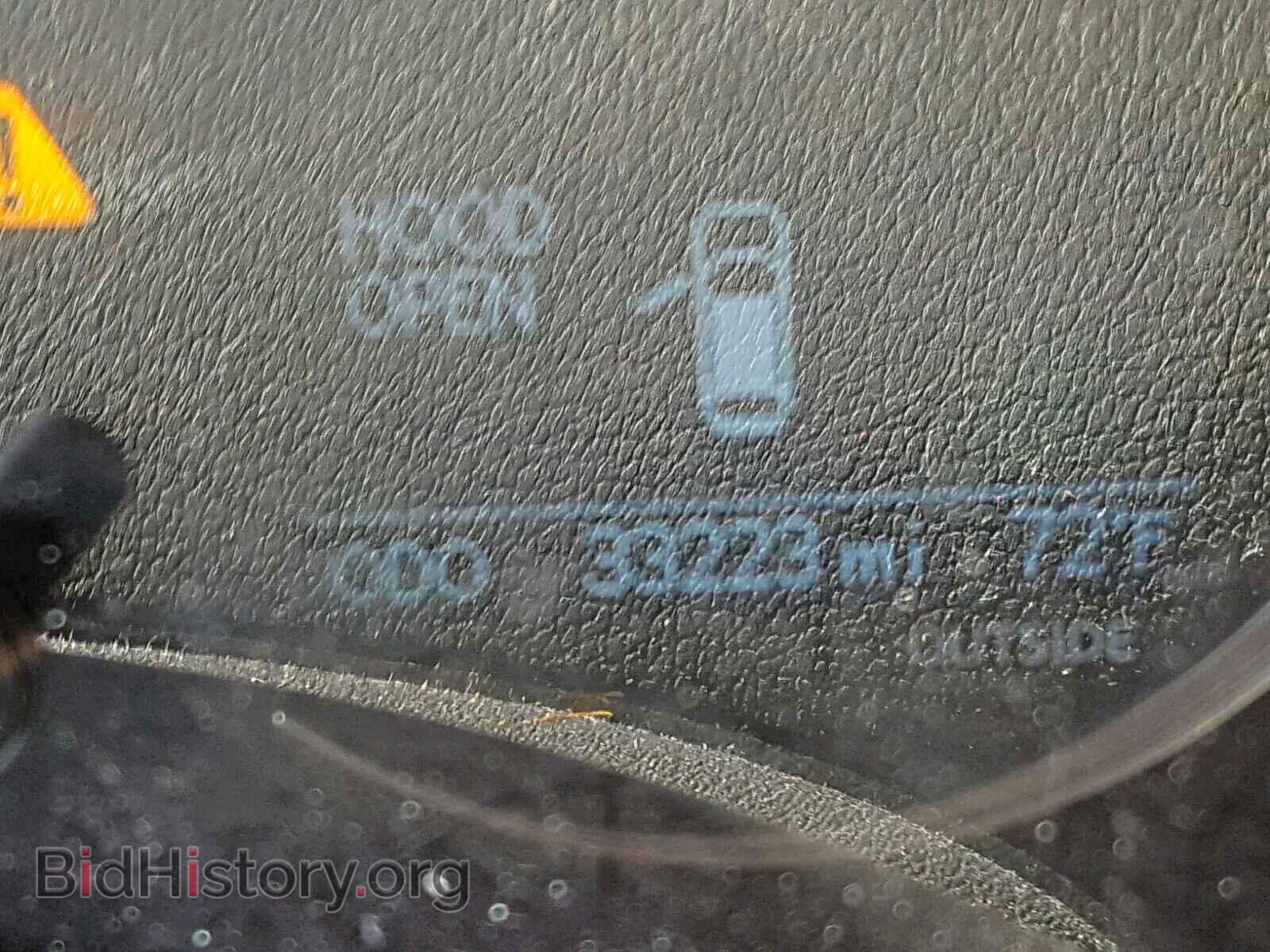 2015 LEXUS CT 200 - VIN: JTHKD5BH3F2238708 - Photo 8