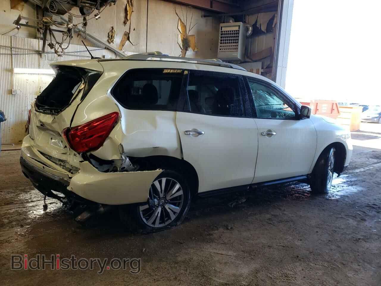 2018 NISSAN PATHFINDER - VIN: 5N1DR2MM6JC606821 - Фото 3