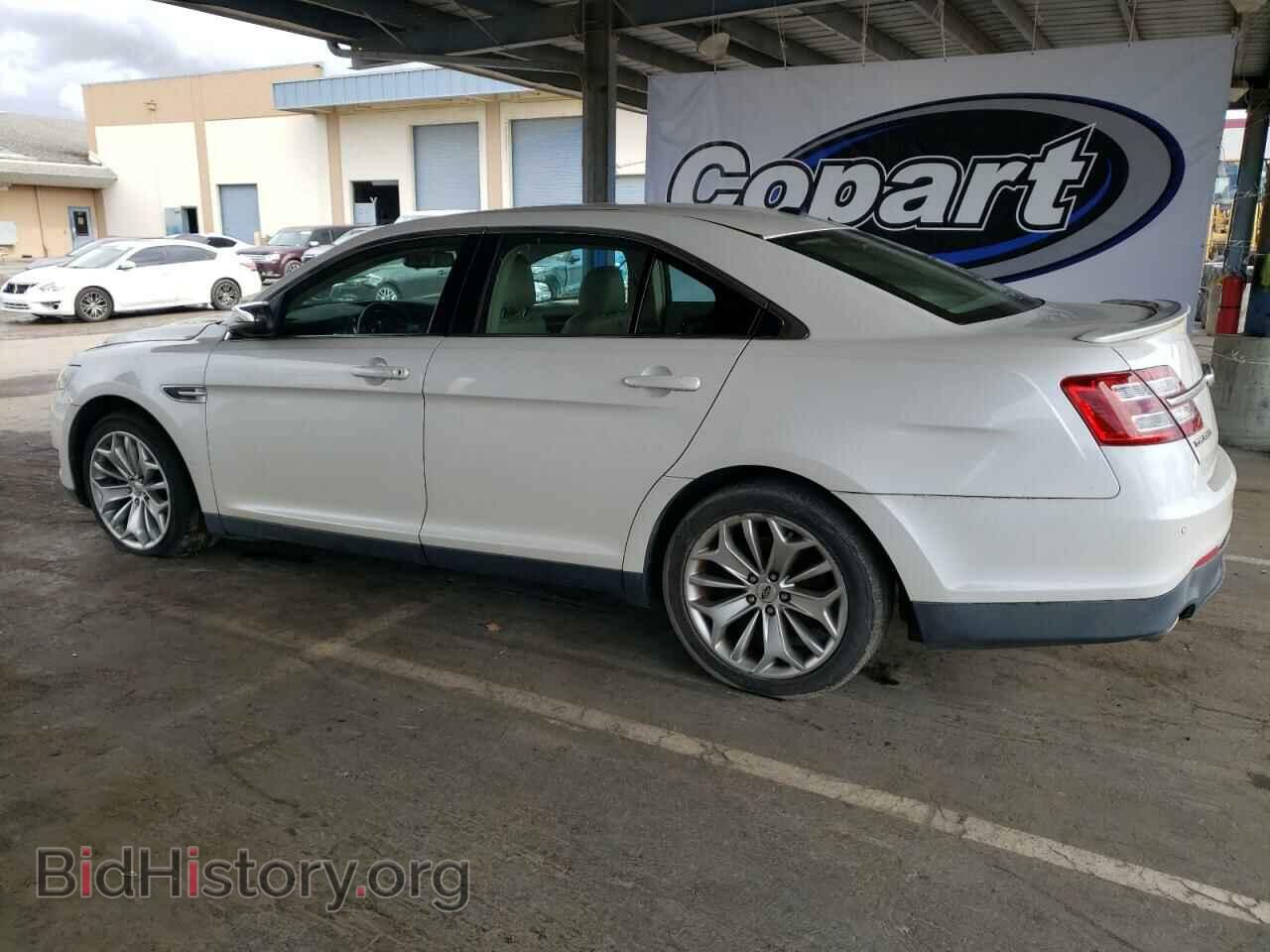 2015 FORD TAURUS - VIN: 1FAHP2F88FG189607 - Фото 2
