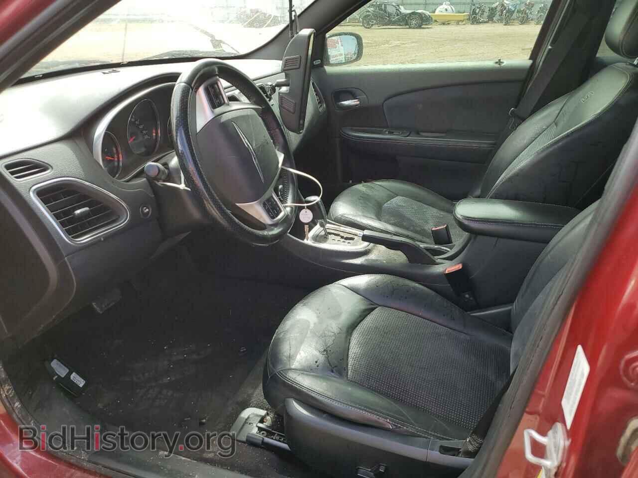 2012 CHRYSLER 200 - VIN: 1C3CCBHG3CN151704 - Фото 5