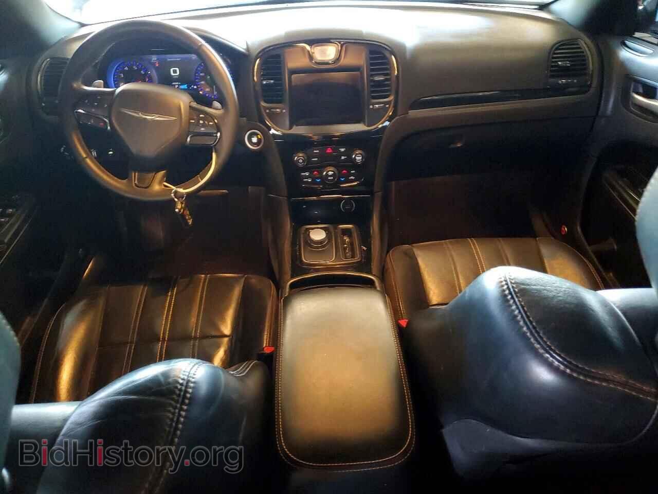 2017 CHRYSLER 300 - VIN: 2C3CCABG5HH668862 - Фото 8