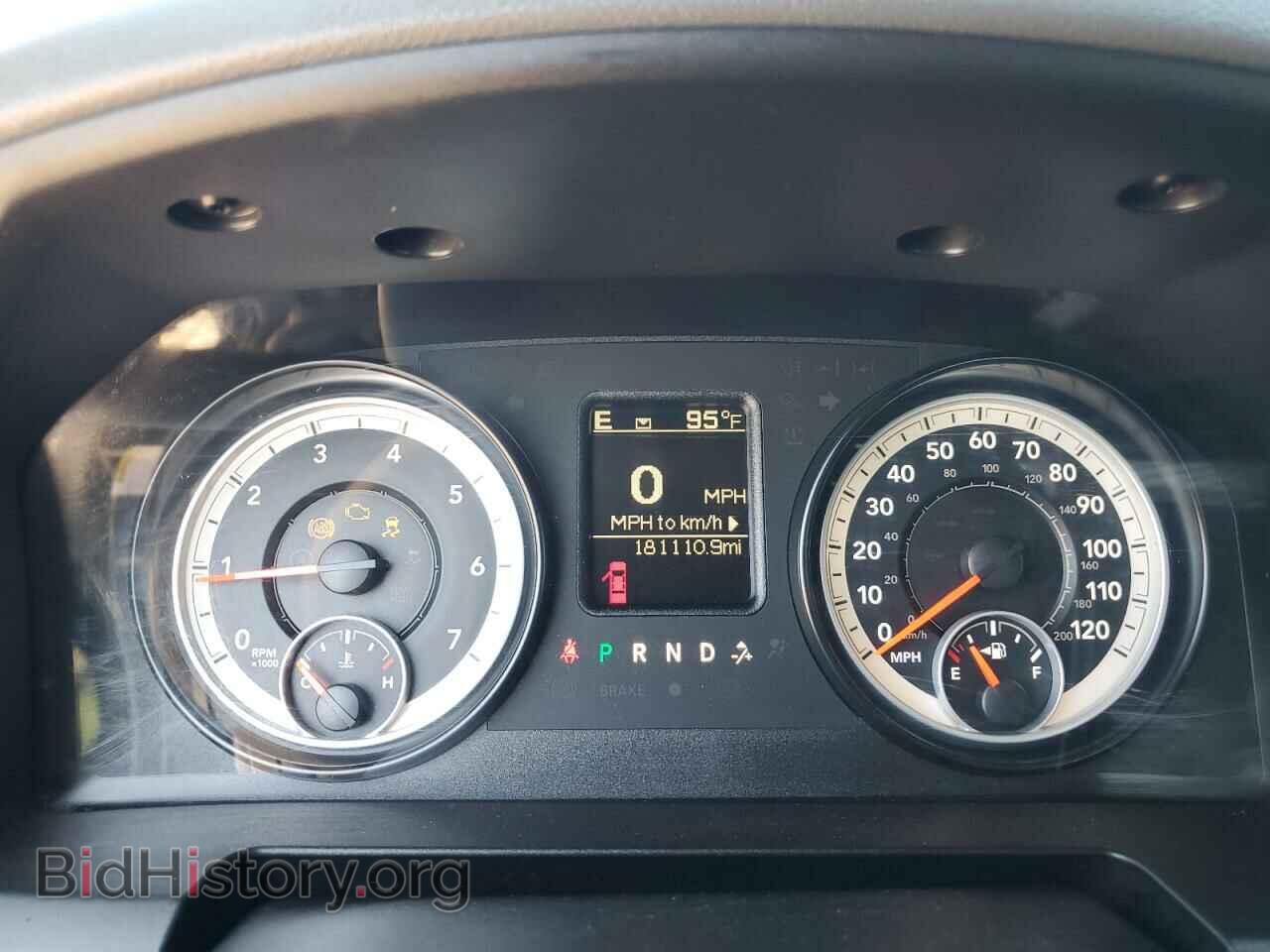 2014 RAM 1500 - VIN: 3C6RR7KT0EG252595 - Photo 9